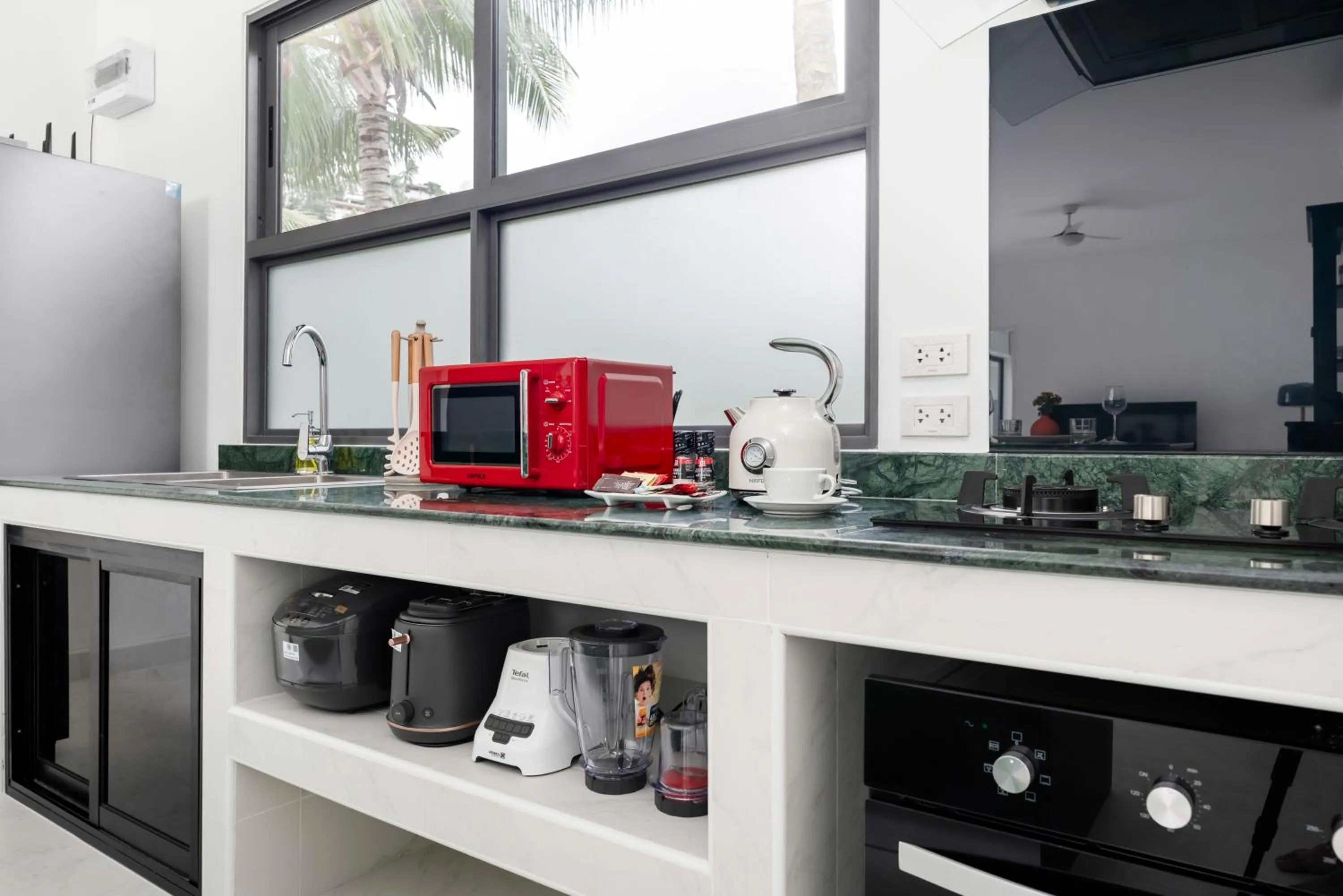 Kitchen or kitchenette in Bougain Villas