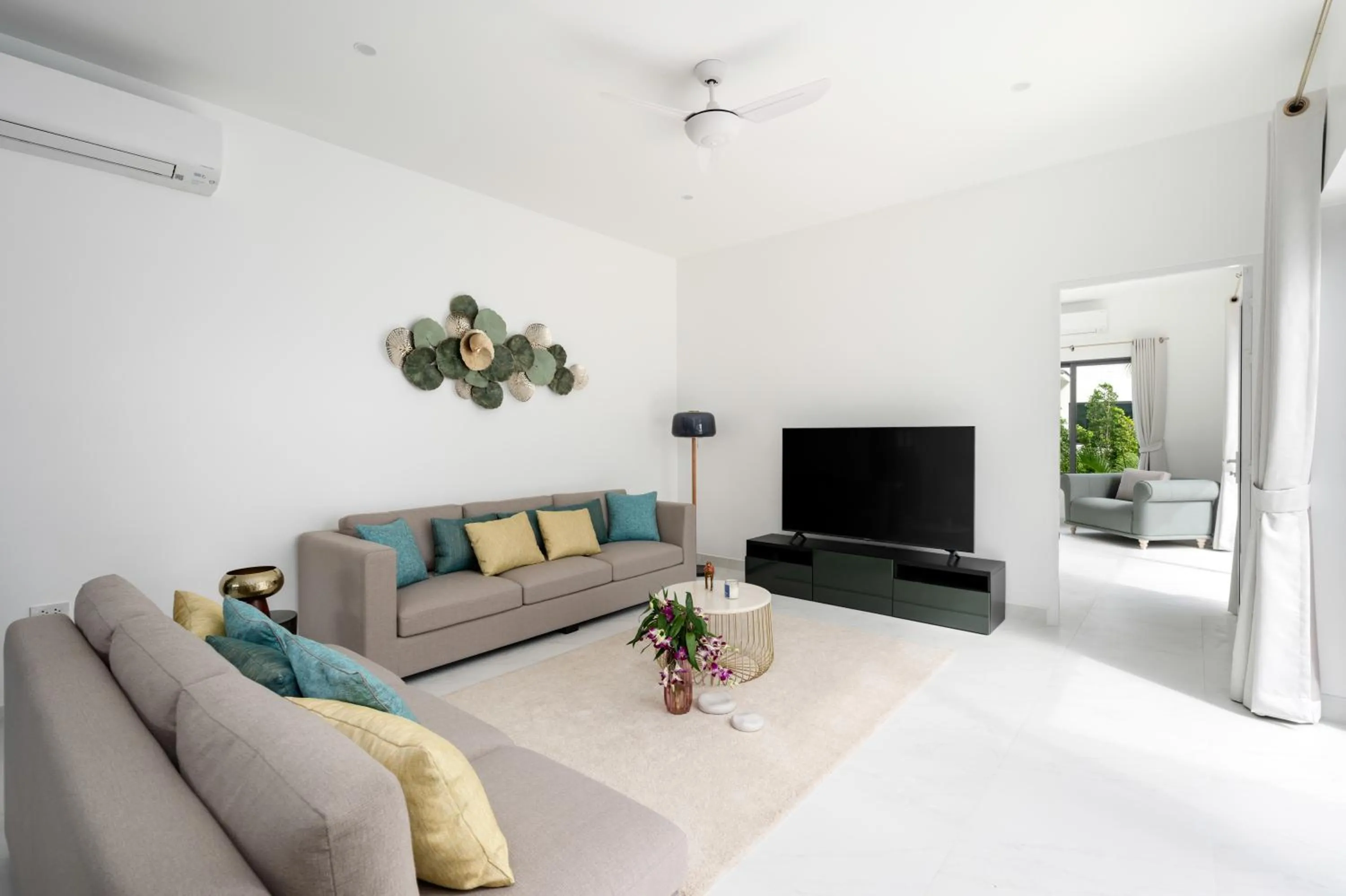 TV and multimedia in Bougain Villas