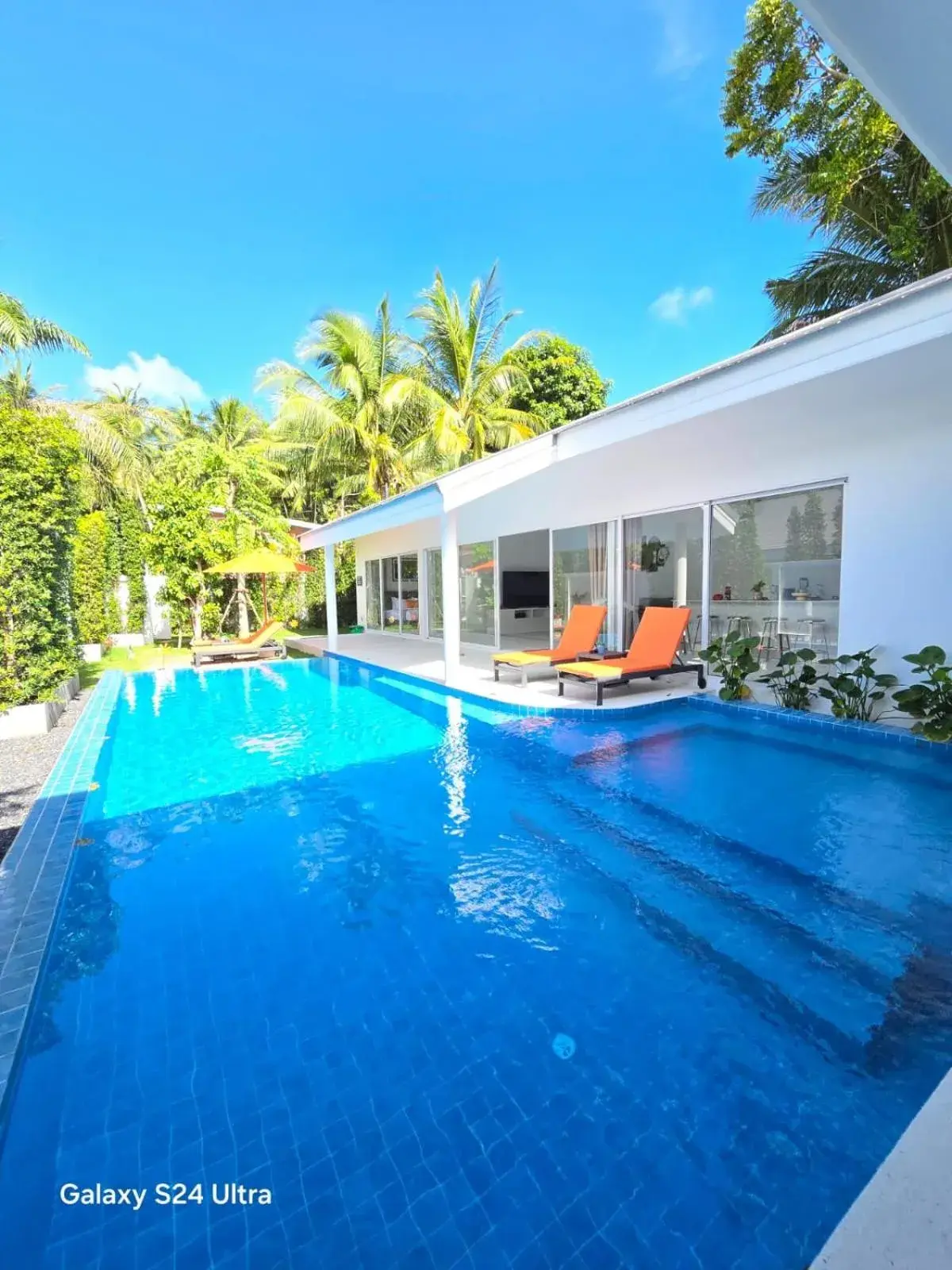 Three-Bedroom Villa in Bougain Villas Three-Bedroom Villa in Bougain Villas