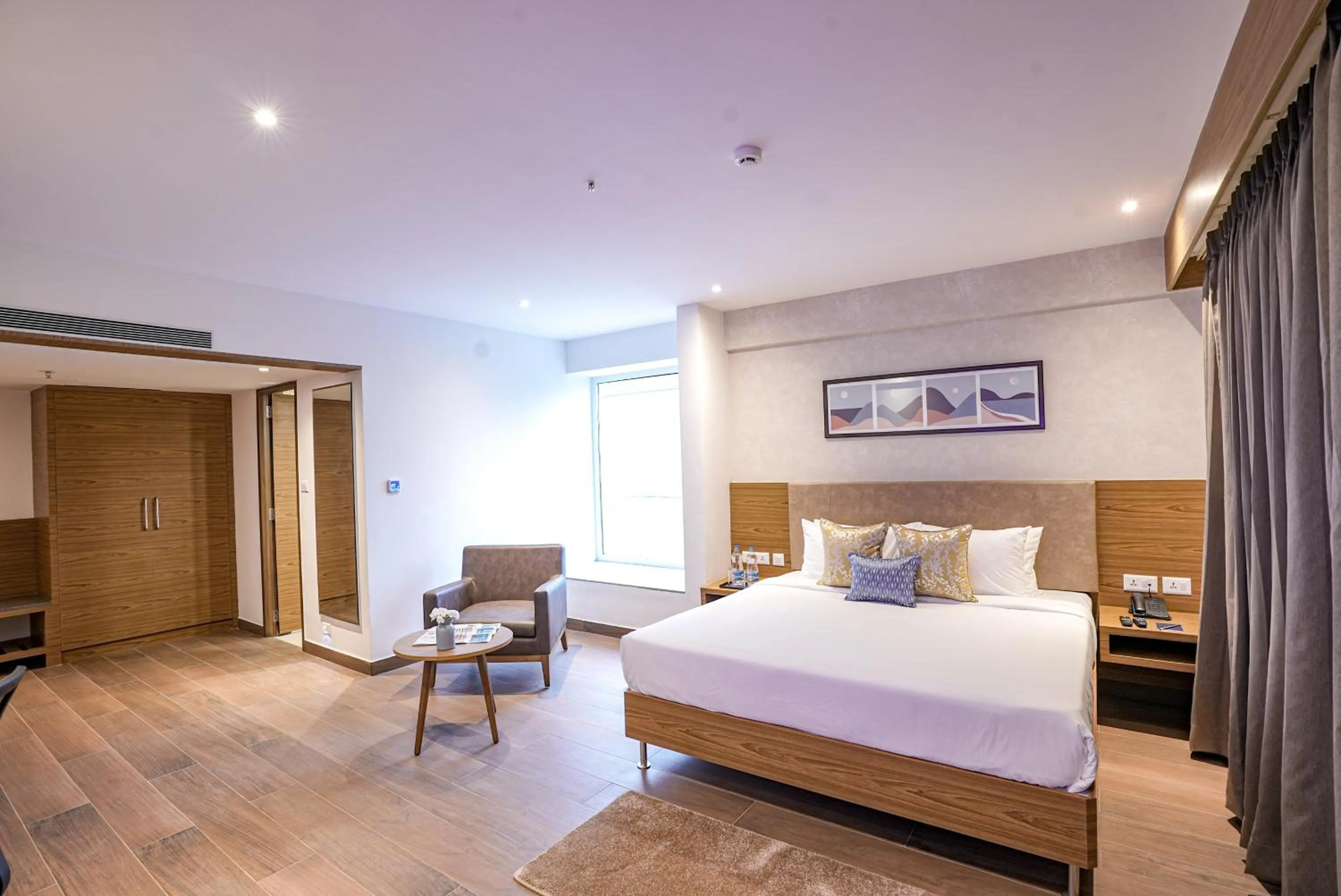 Photo of the whole room, Bed in The Sulit Whitefield