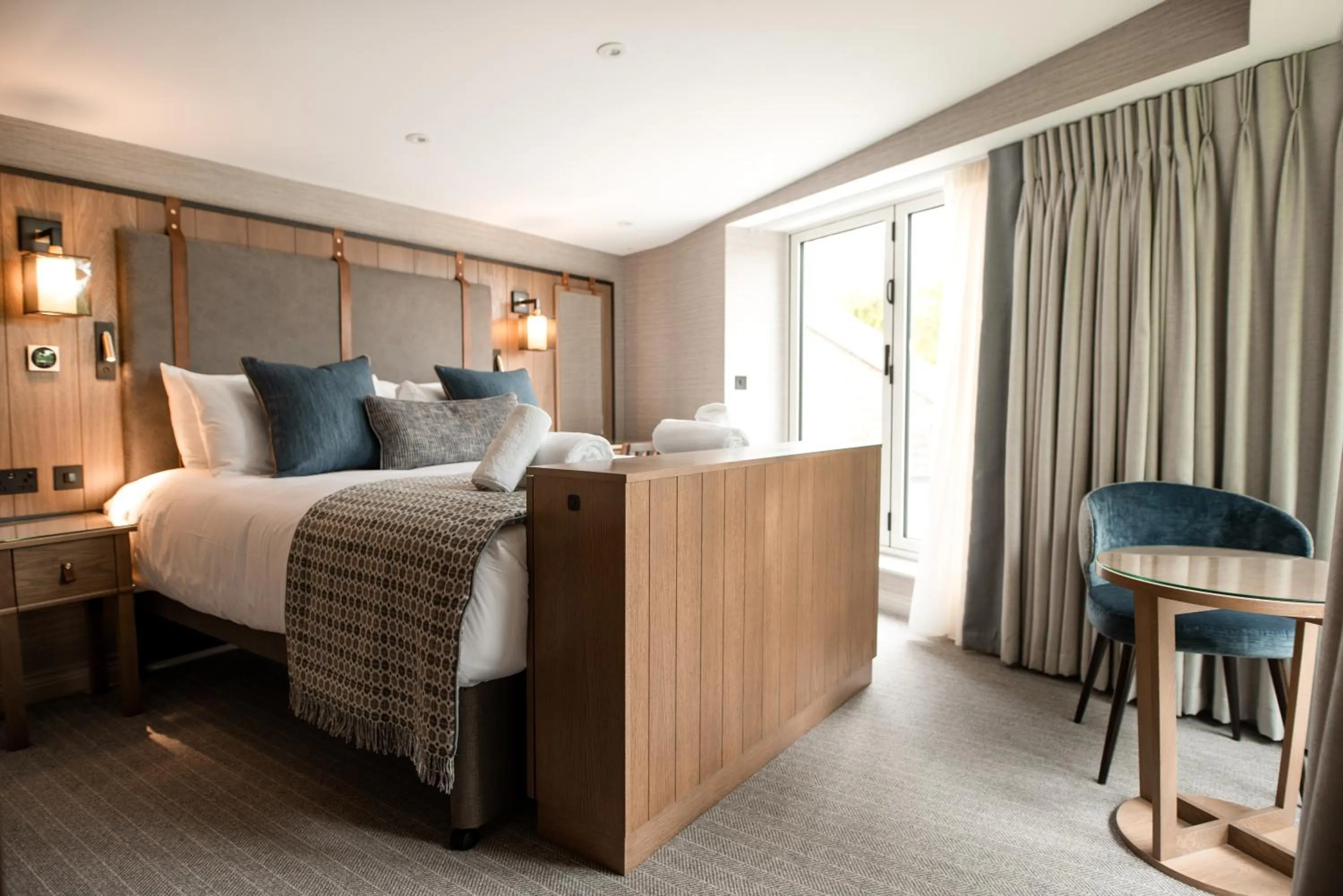 Photo of the whole room, Bed in Stables Ashbourne