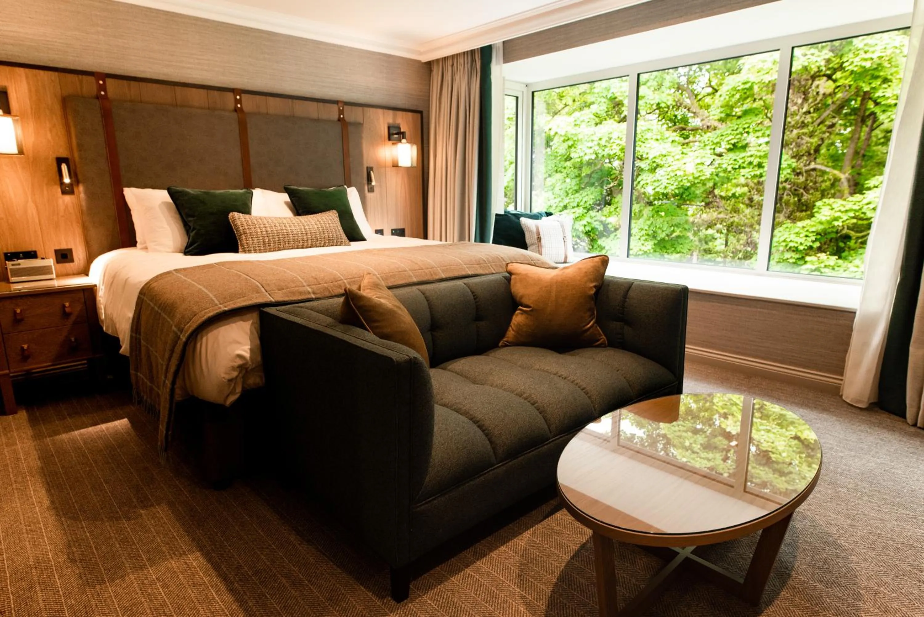 Photo of the whole room, Bed in Stables Ashbourne