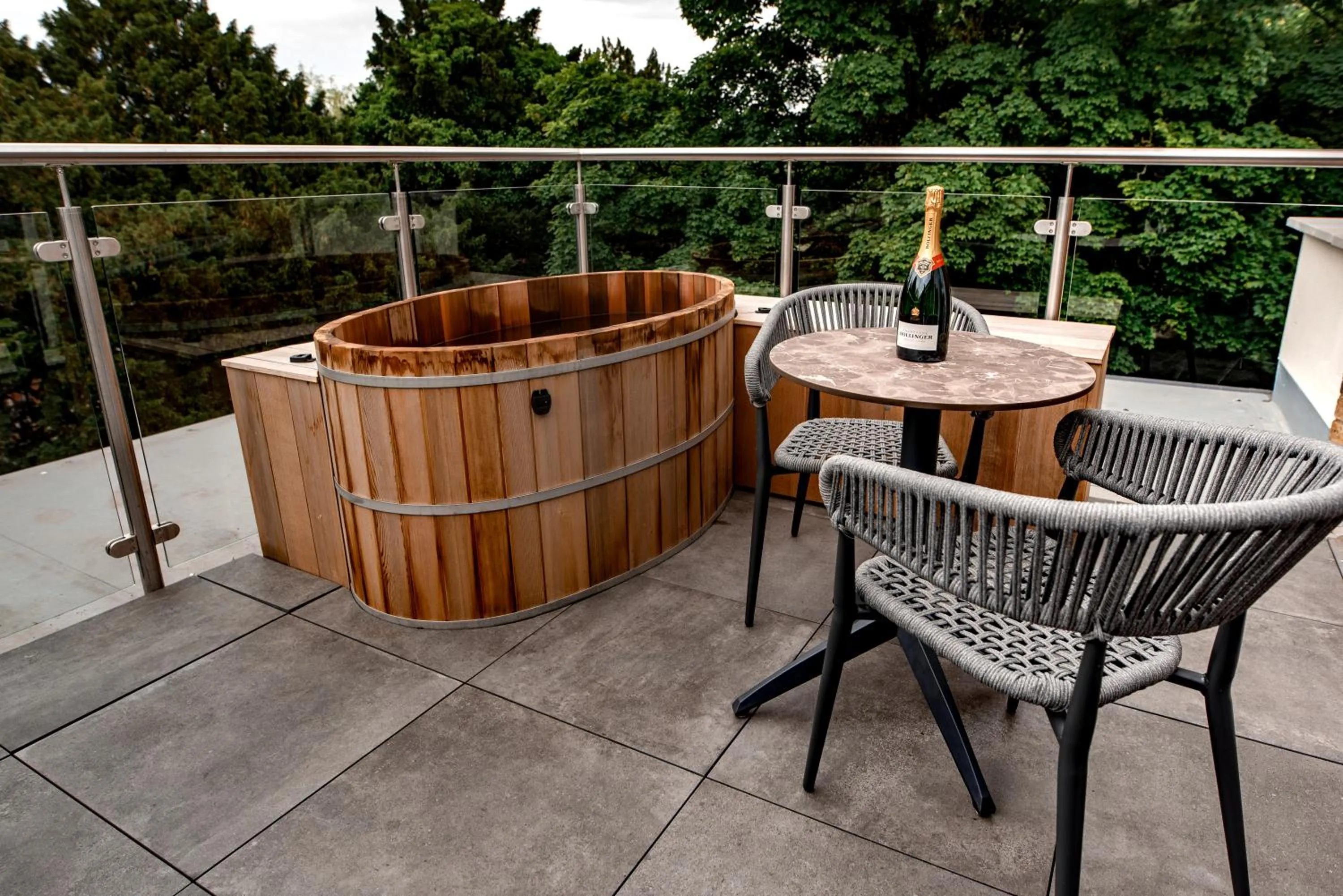 Hot Tub in Stables Ashbourne