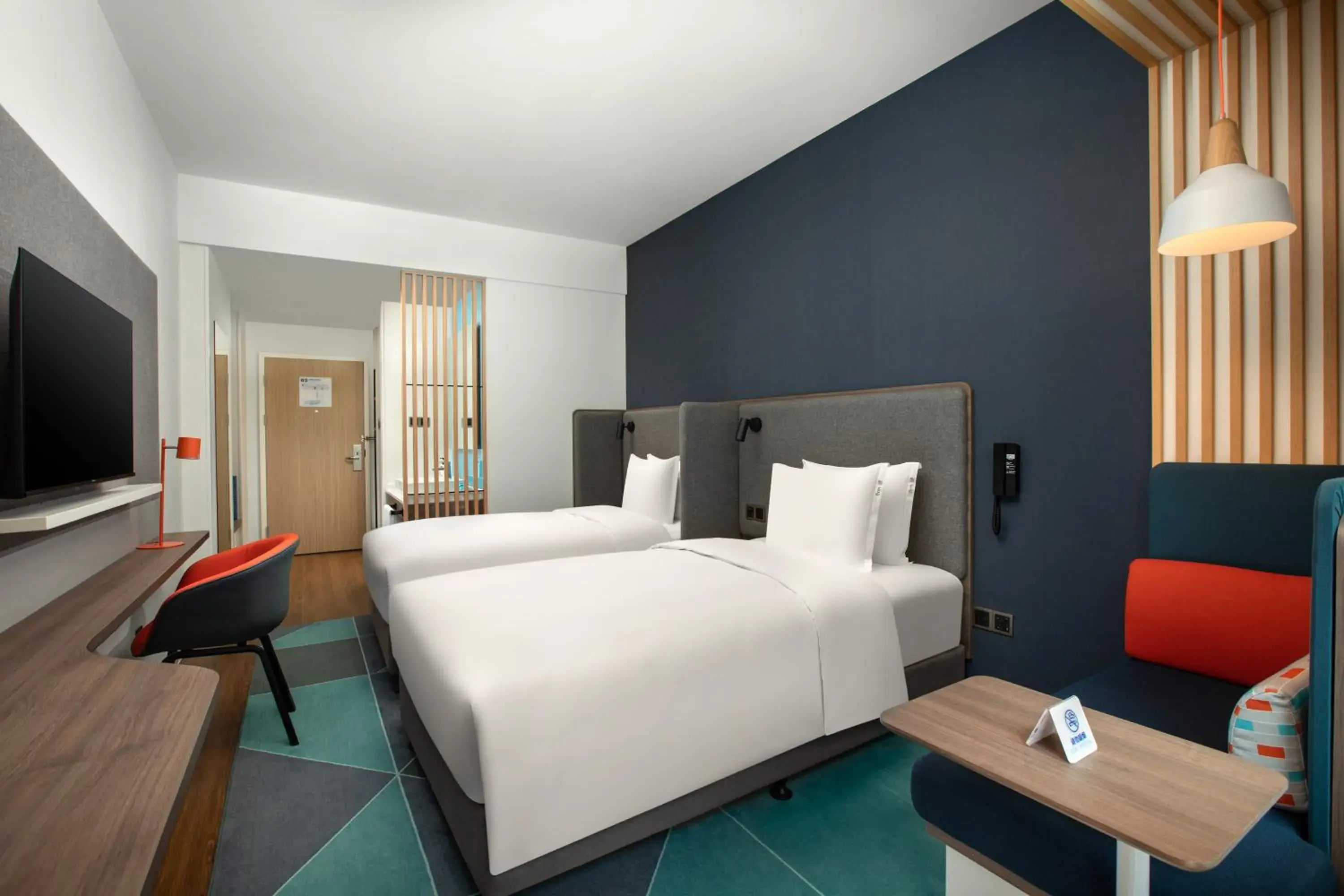 Standard Twin Room - Non-Smoking in Holiday Inn Express Guiyang Qingyan by IHG Standard Twin Room - Non-Smoking in Holiday Inn Express Guiyang Qingyan by IHG