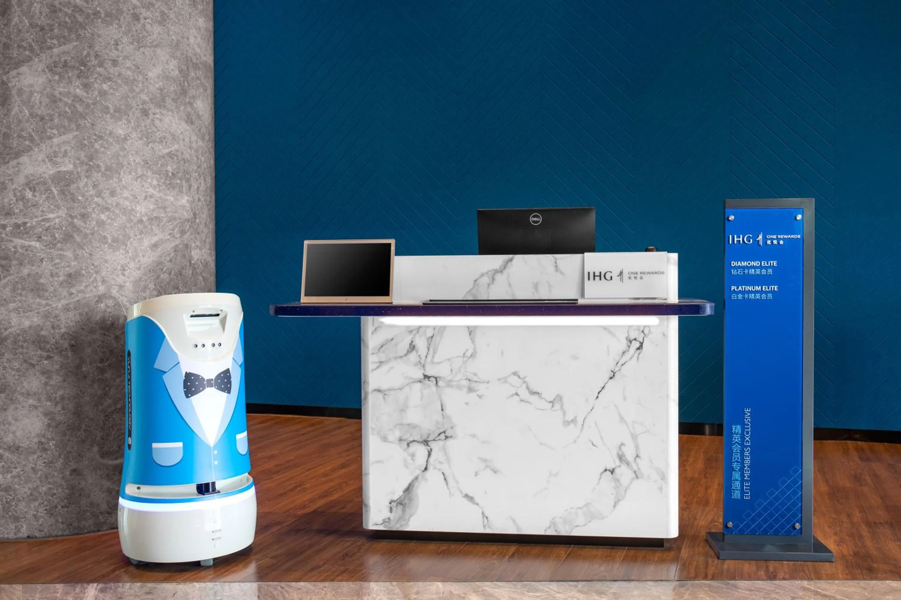 Lobby or reception in Holiday Inn Express Guiyang Qingyan by IHG