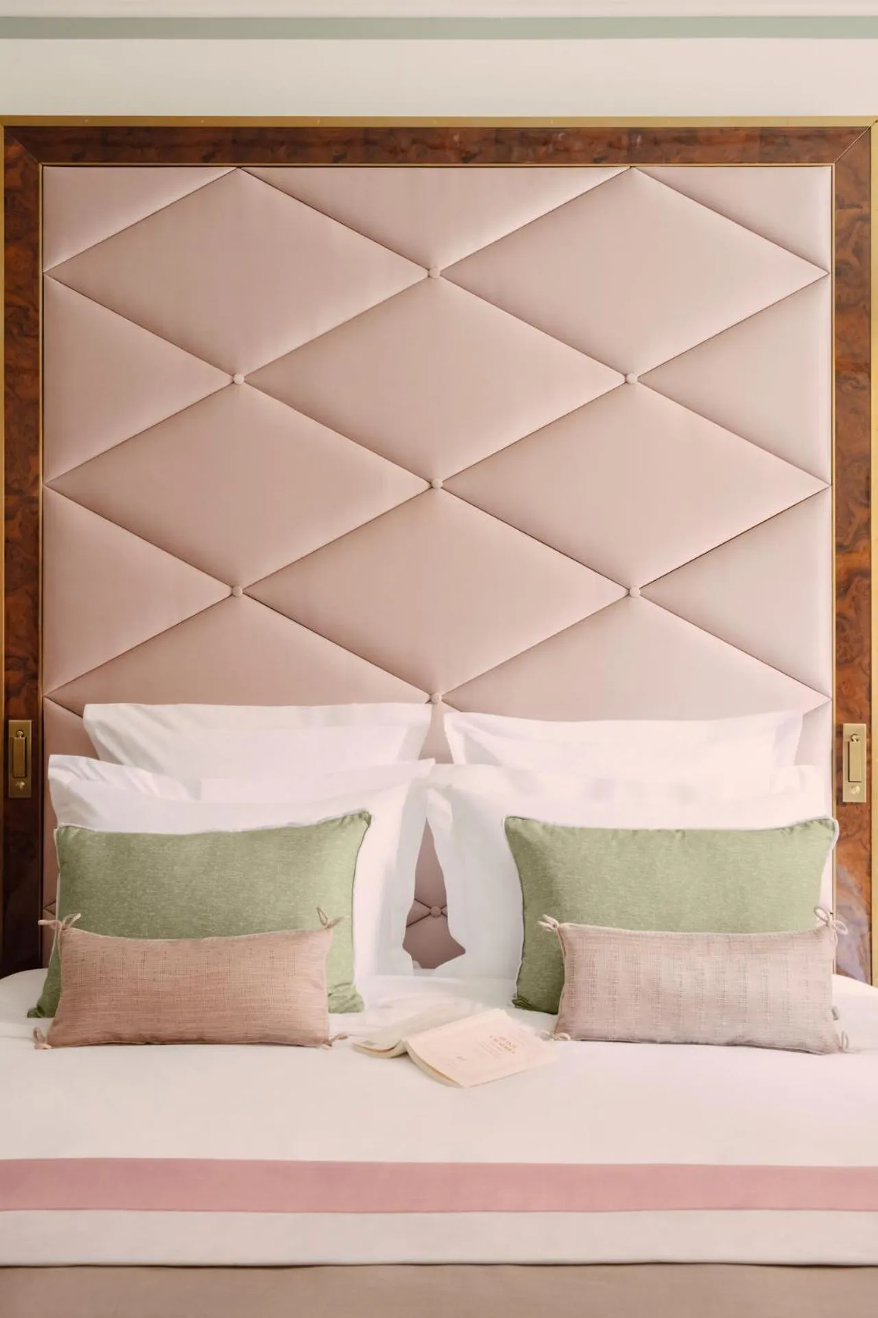 Bed in Fouquet's New York