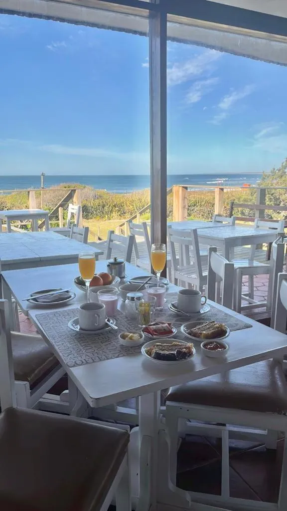 Breakfast in Portobello Suites Hotel