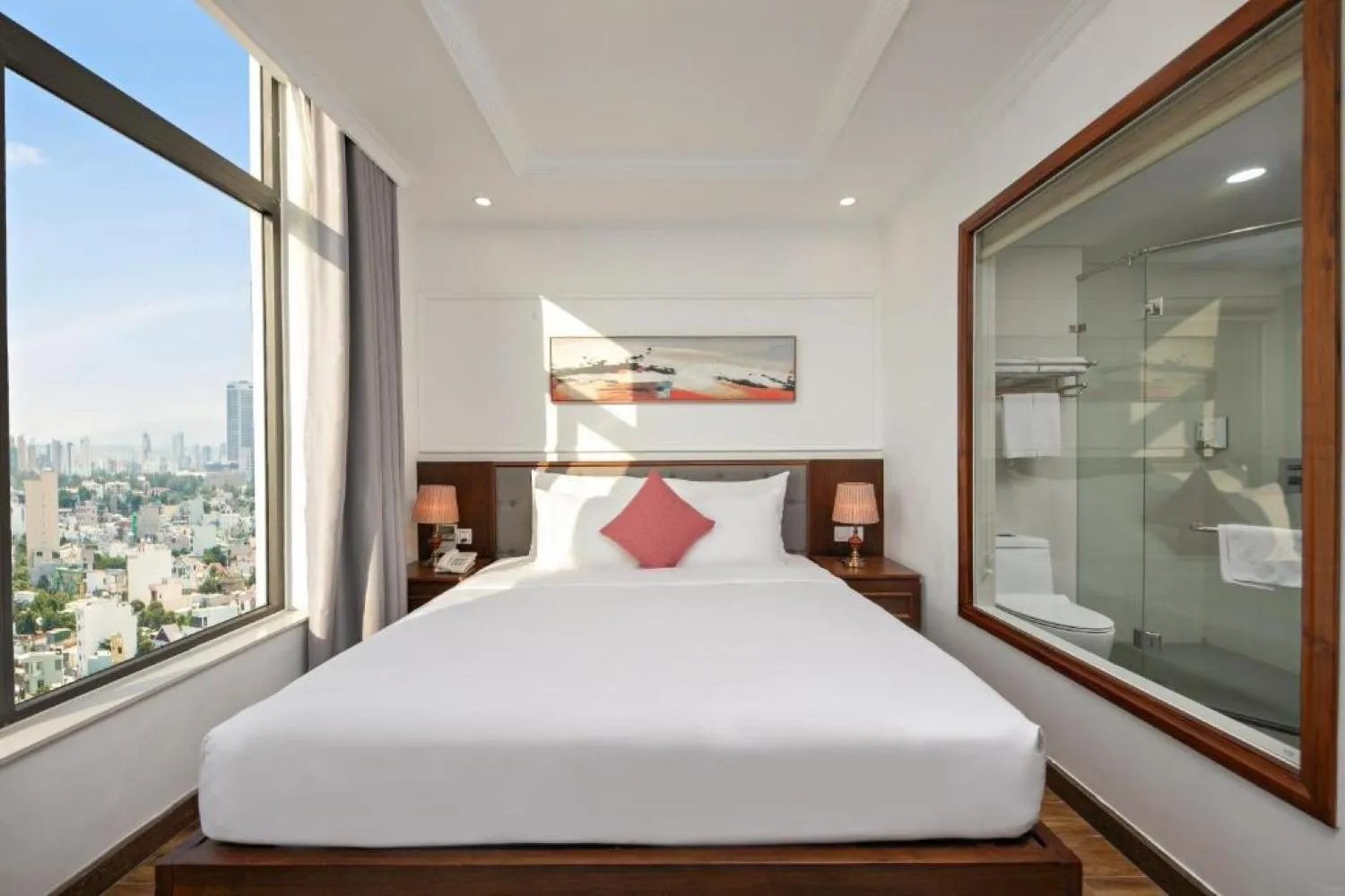 Bed in The Sail Hotel - My Khe Beach