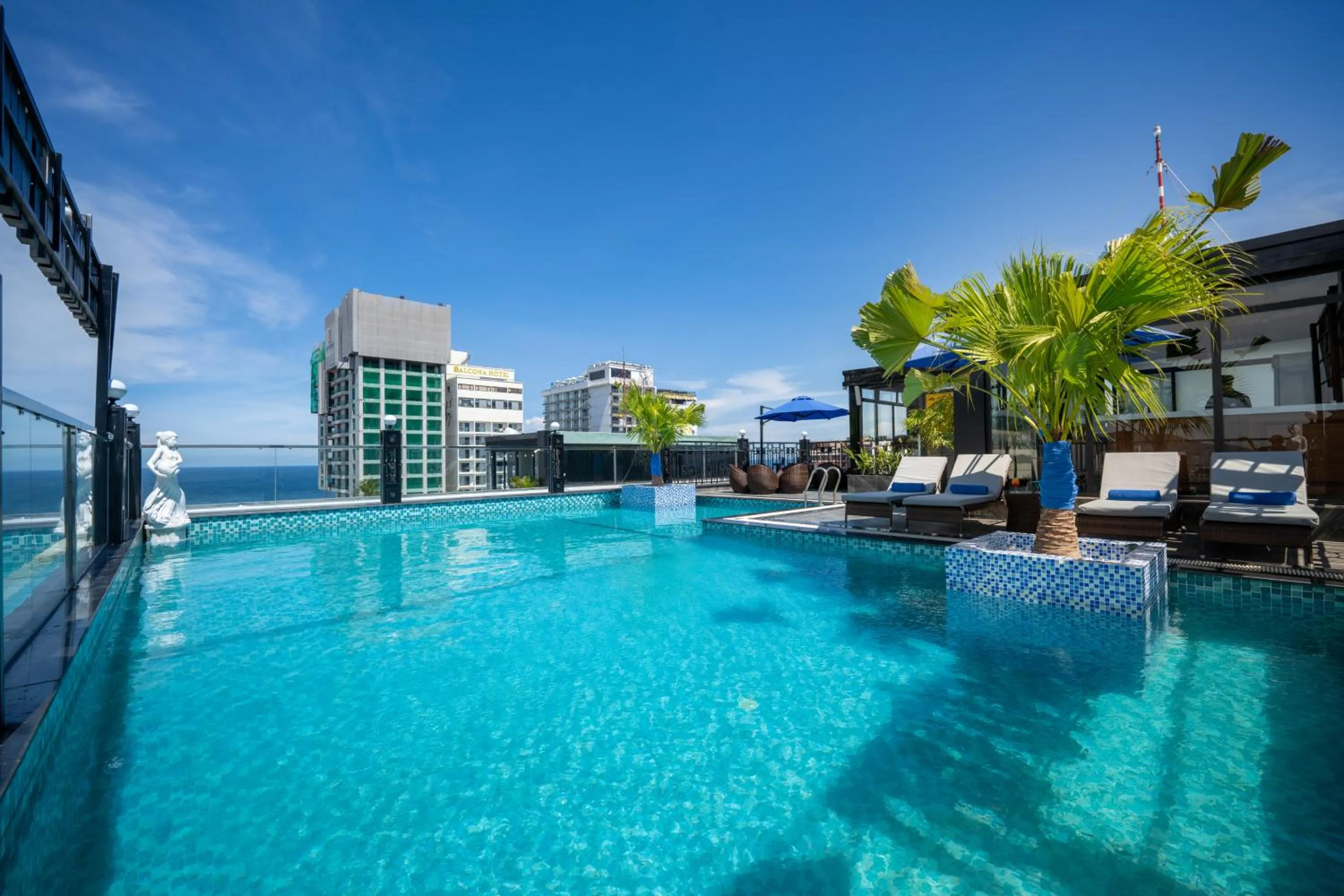 Property building in The Sail Hotel - My Khe Beach