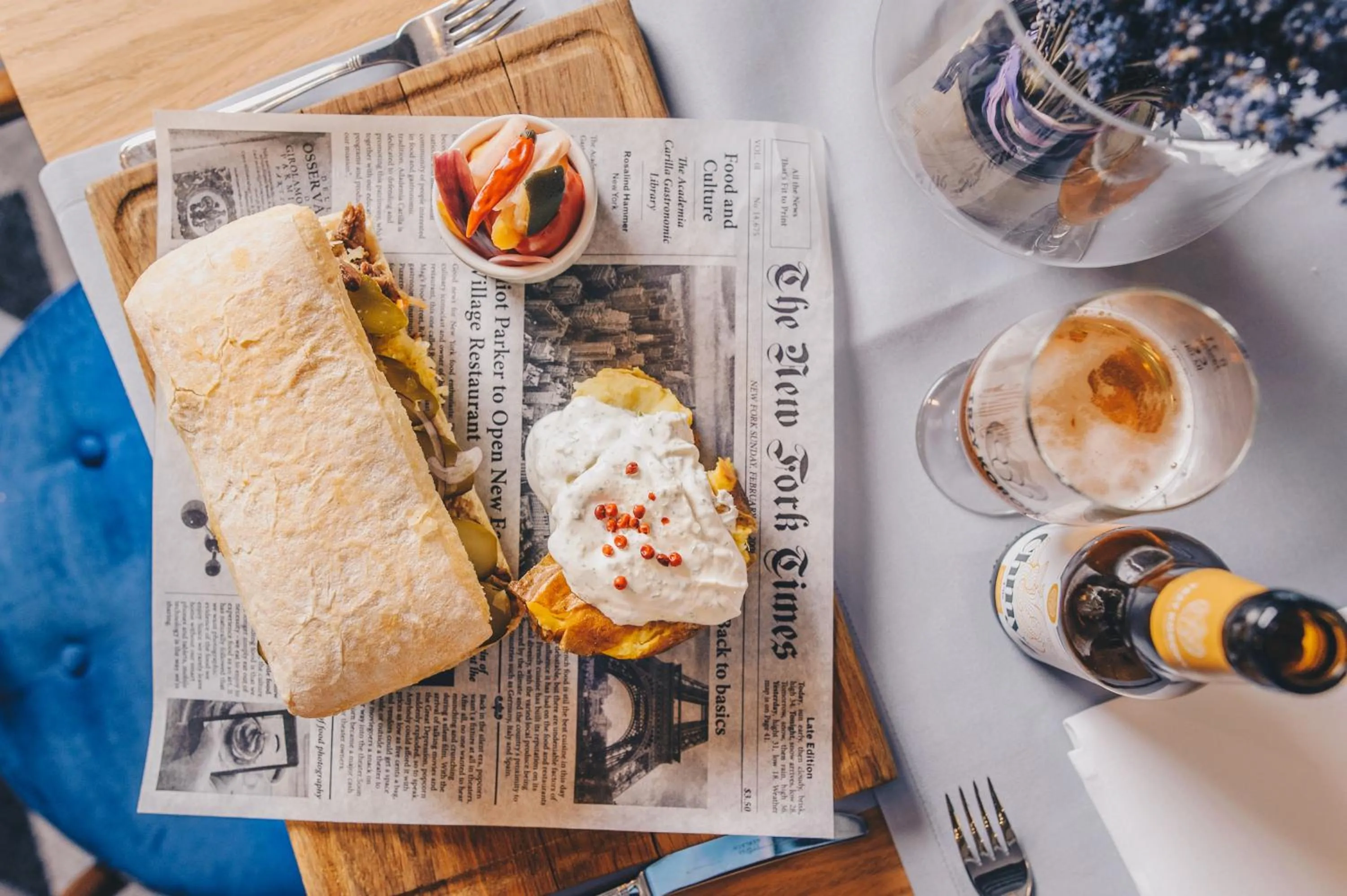 Food and drinks in Hotel Apis