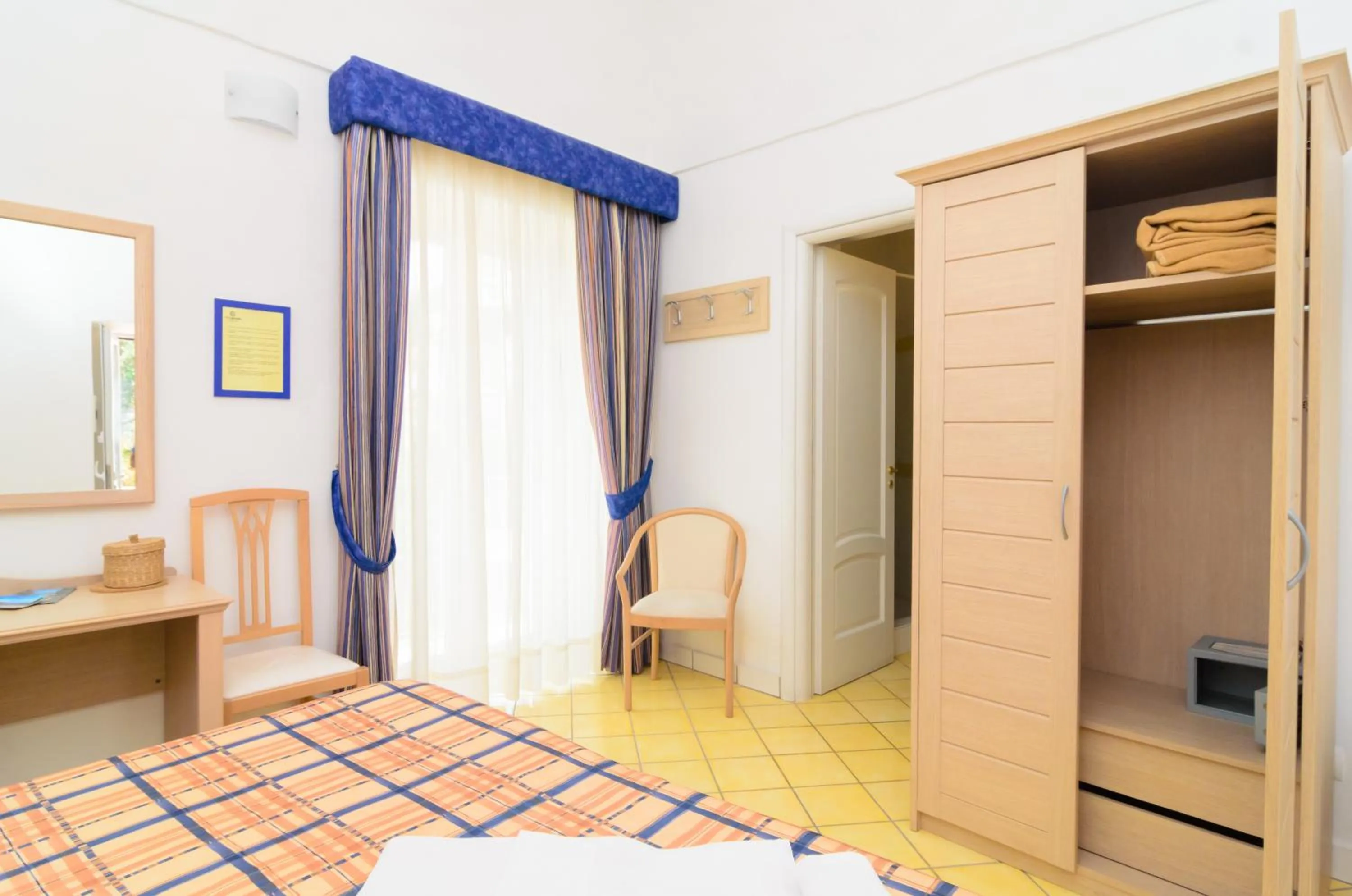 Bedroom, Bed in Villa Giusto