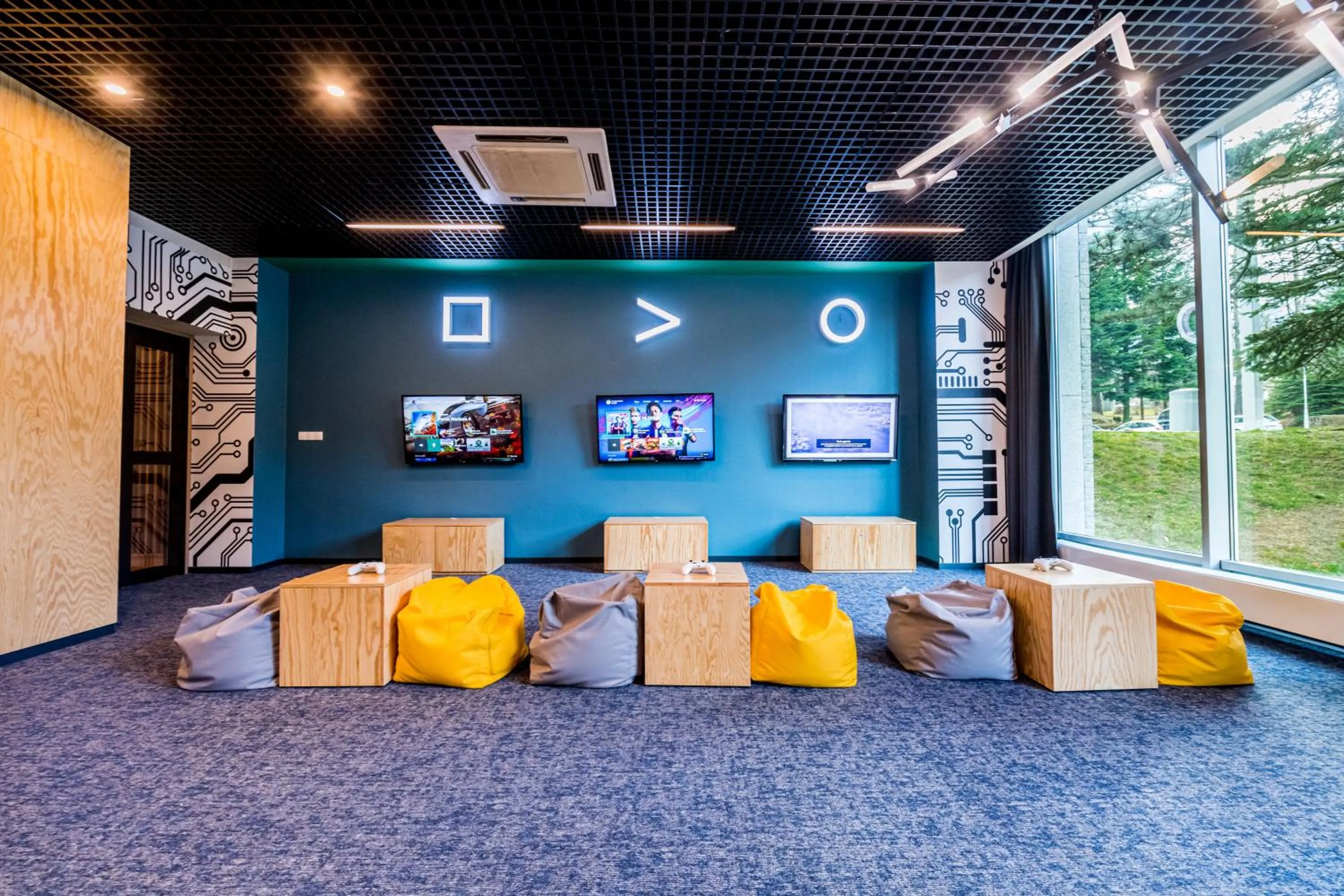 Game Room in Mercure Karpacz Skalny