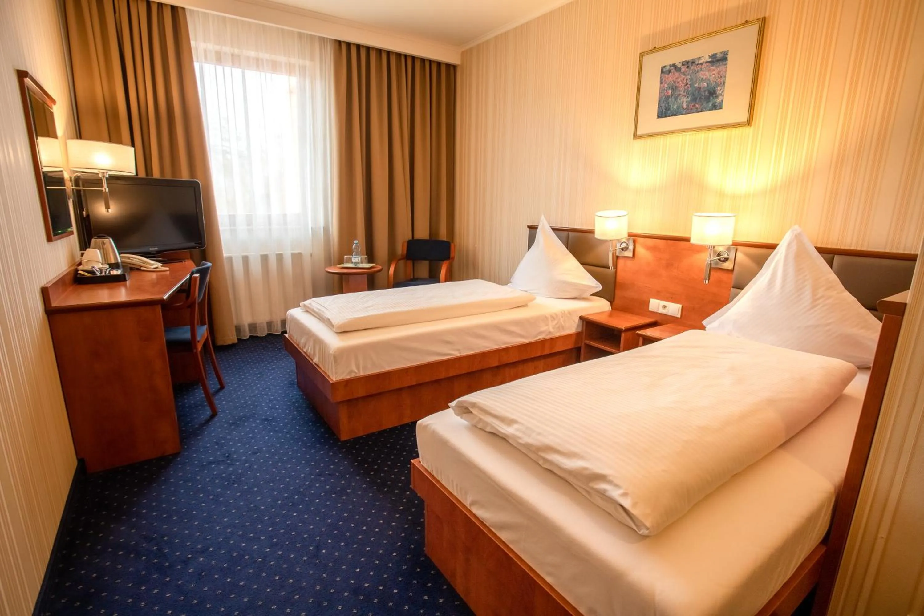 Photo of the whole room, Bed in Business Hotel Vega Wrocław