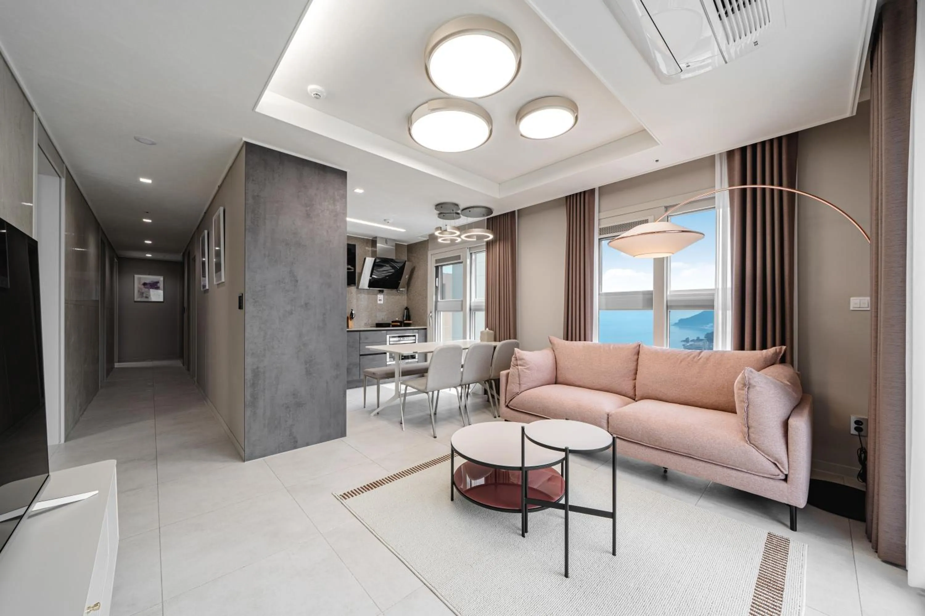 Living room in Le Collective Busan Gijang