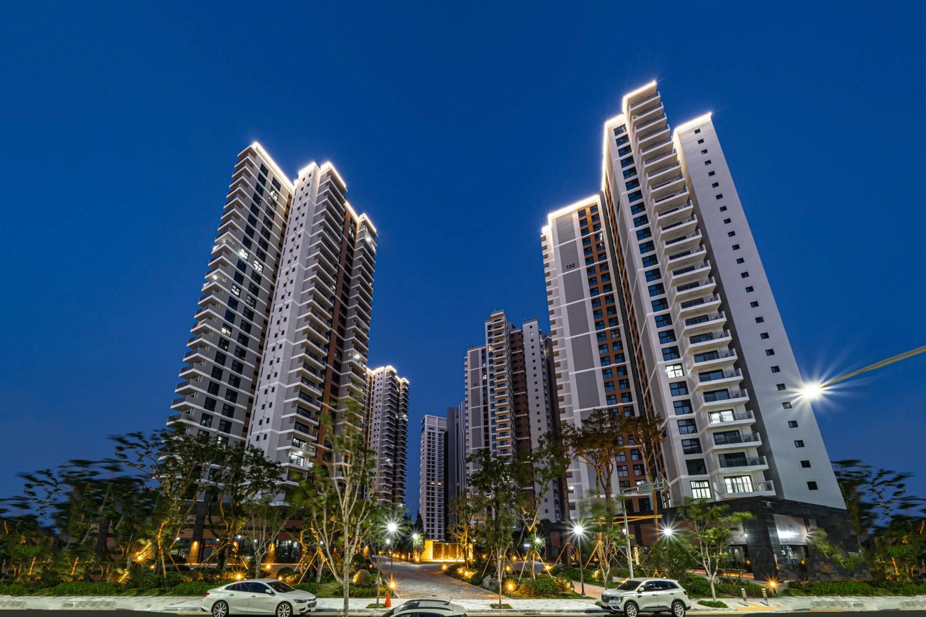 Property building in Le Collective Busan Gijang