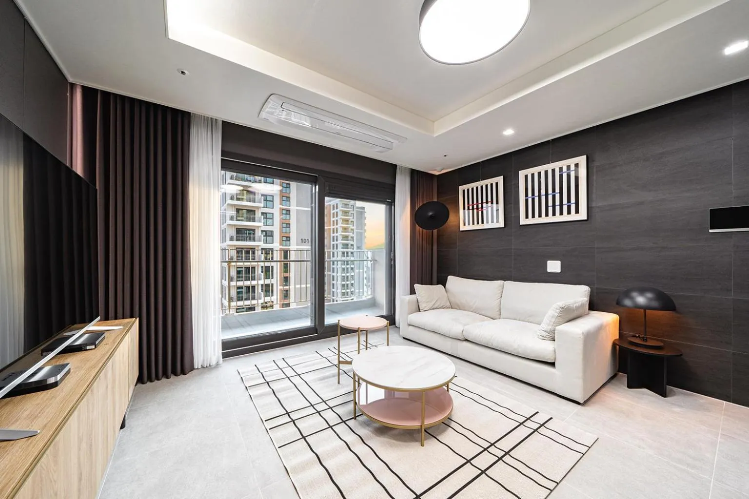 Living room in Le Collective Busan Gijang