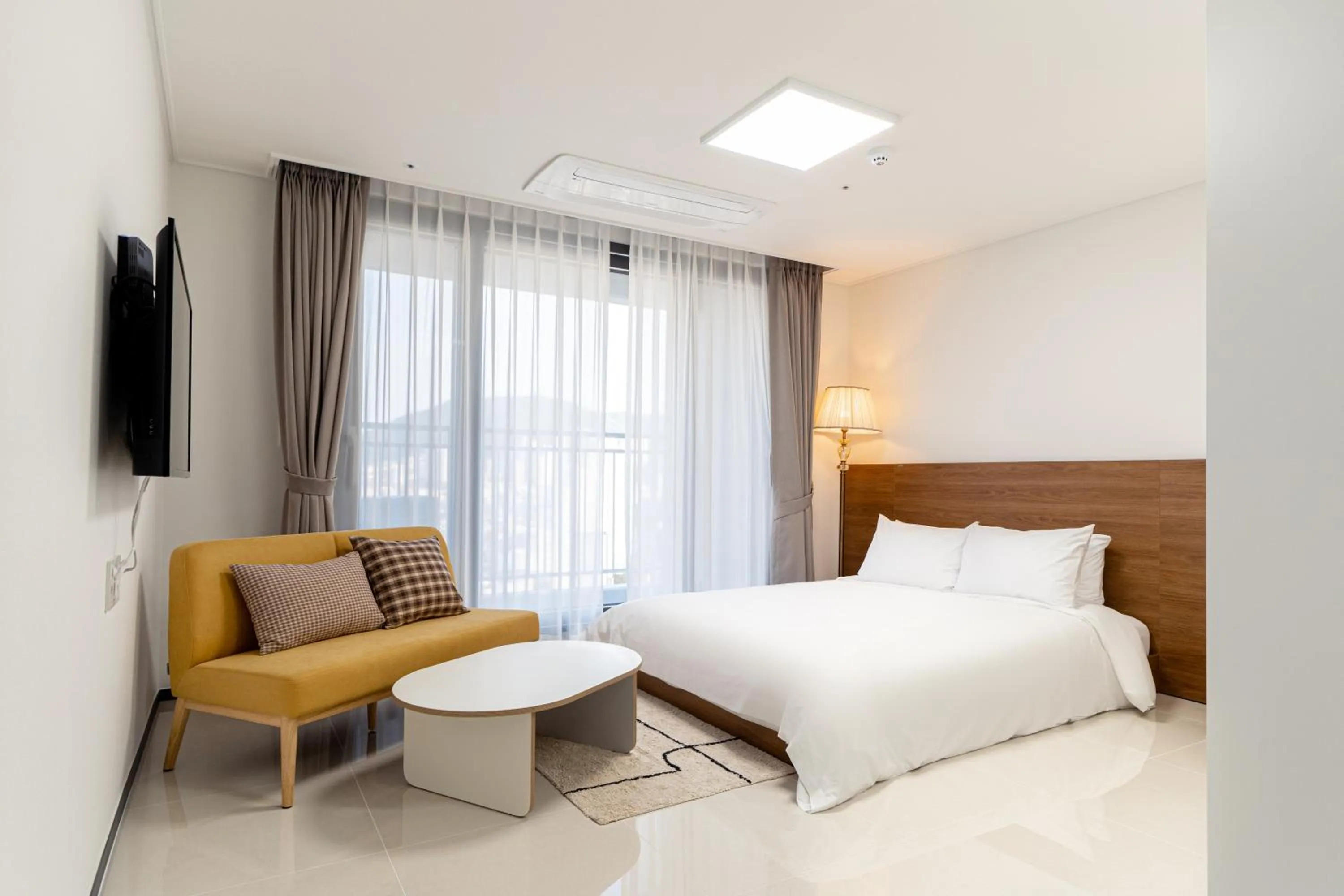 Bed in Urbanstay Busan Cityhall