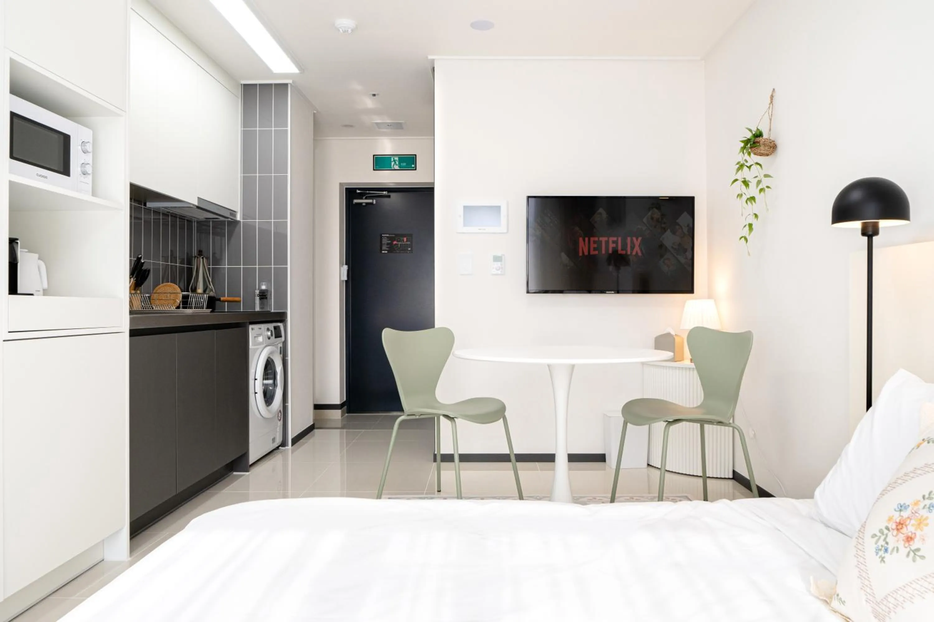 Bed in Urbanstay Busan Cityhall