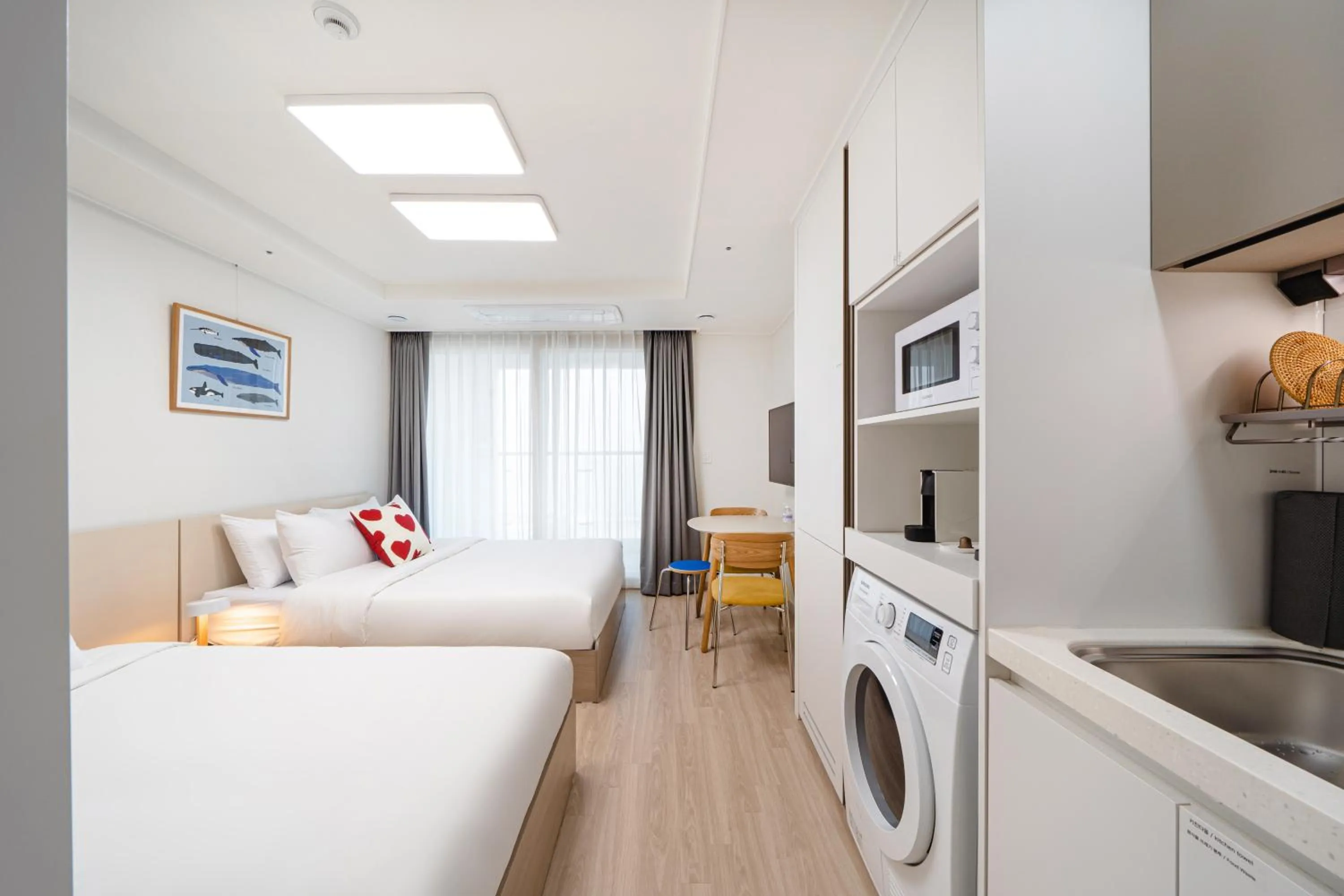 Photo of the whole room, Bed in Urbanstay Sokcho Deungdae Beach