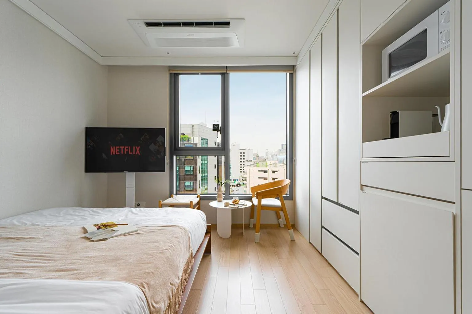 TV and multimedia, Bed in Urbanstay Myeongdong