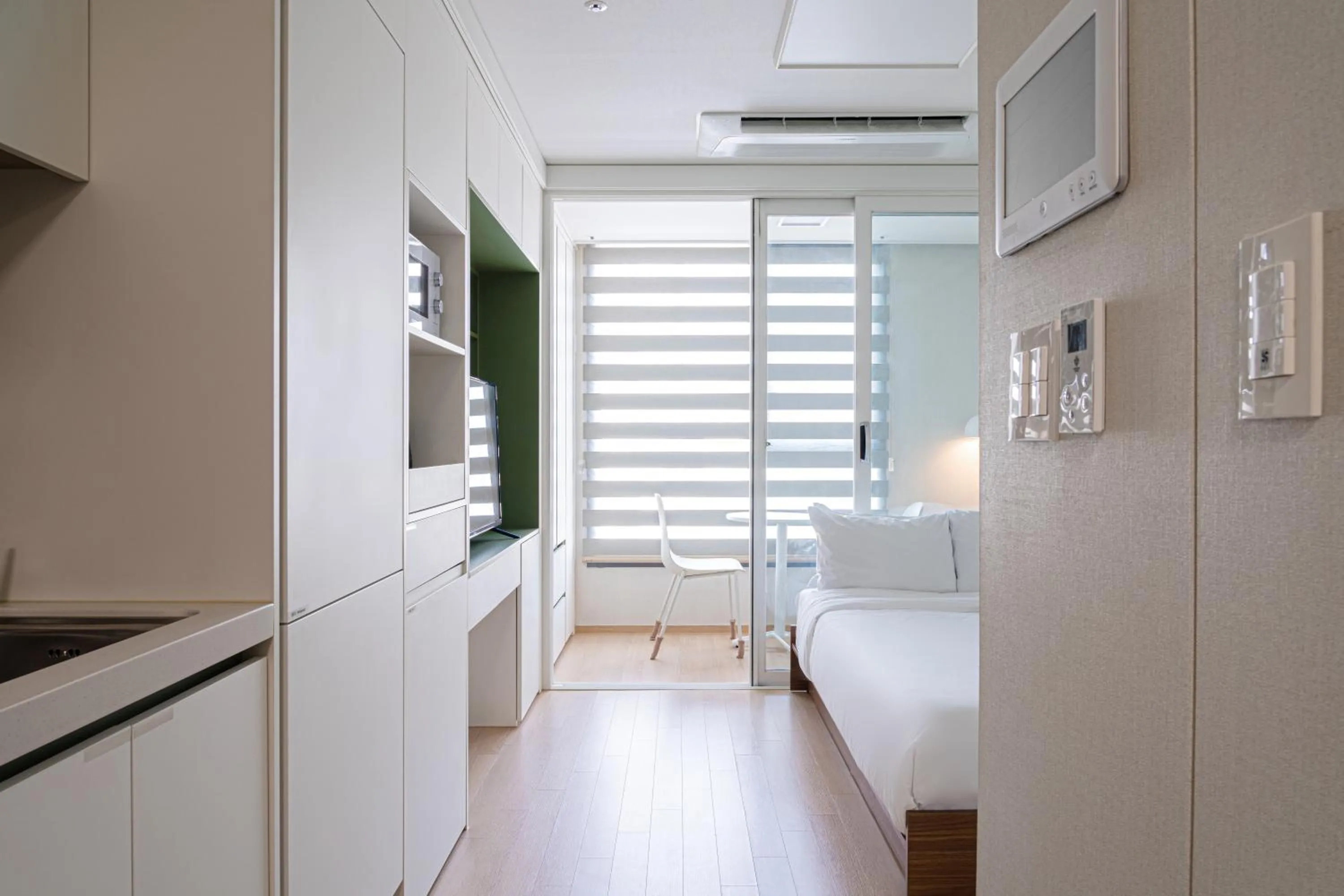 Kitchen or kitchenette, Bed in Urbanstay Myeongdong