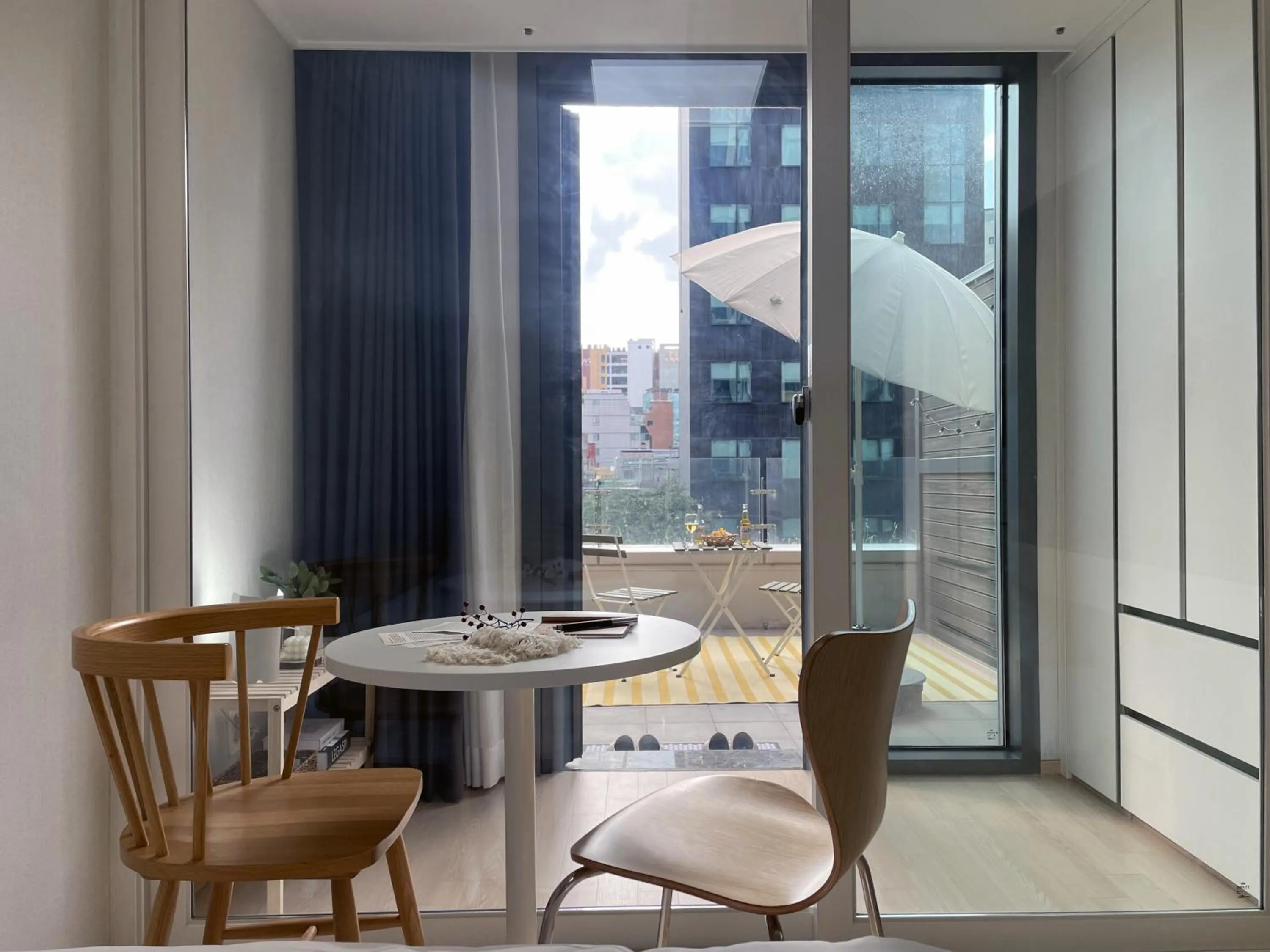 Seating area in Urbanstay Myeongdong