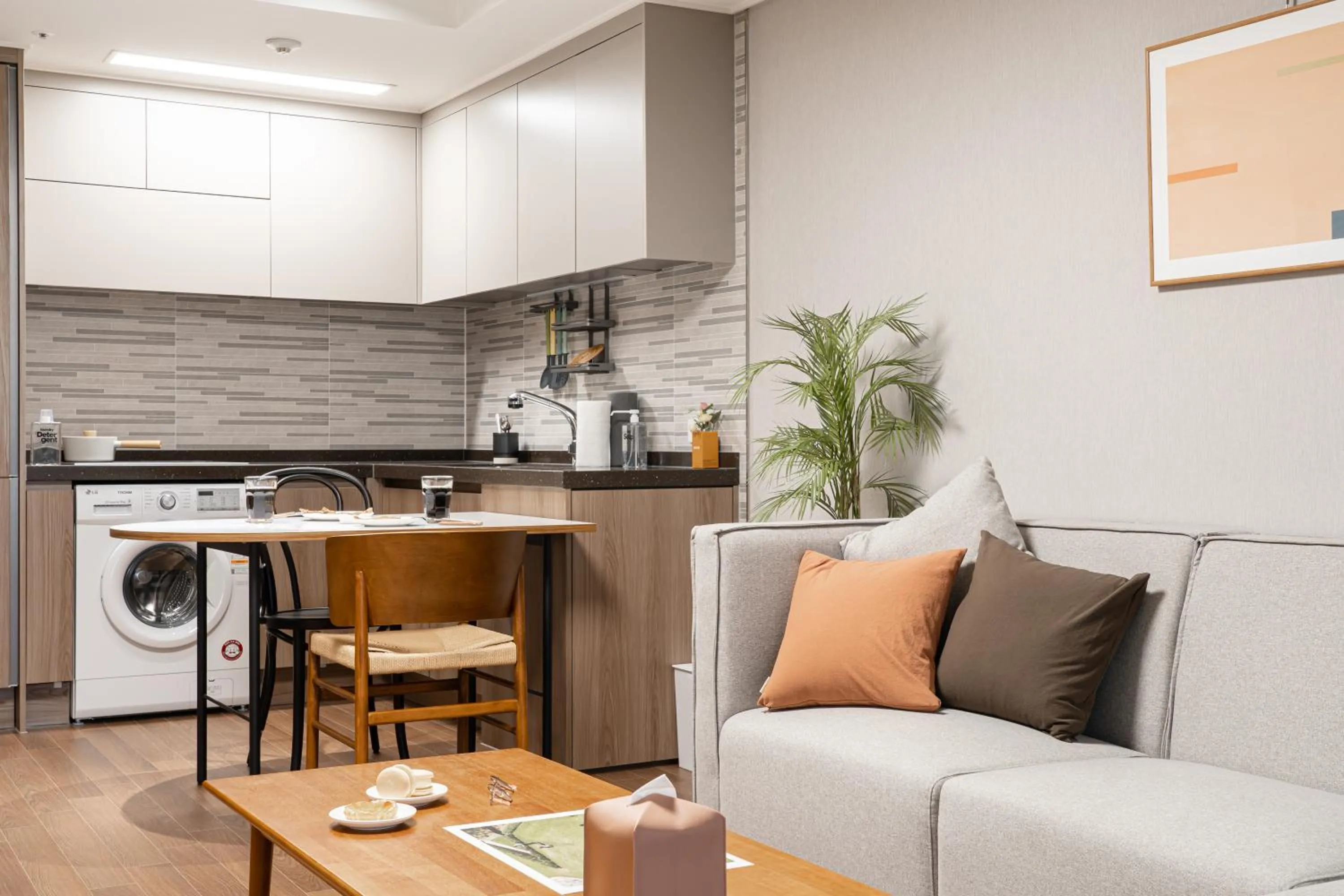 Kitchen or kitchenette in Urbanstay Sokcho beach C