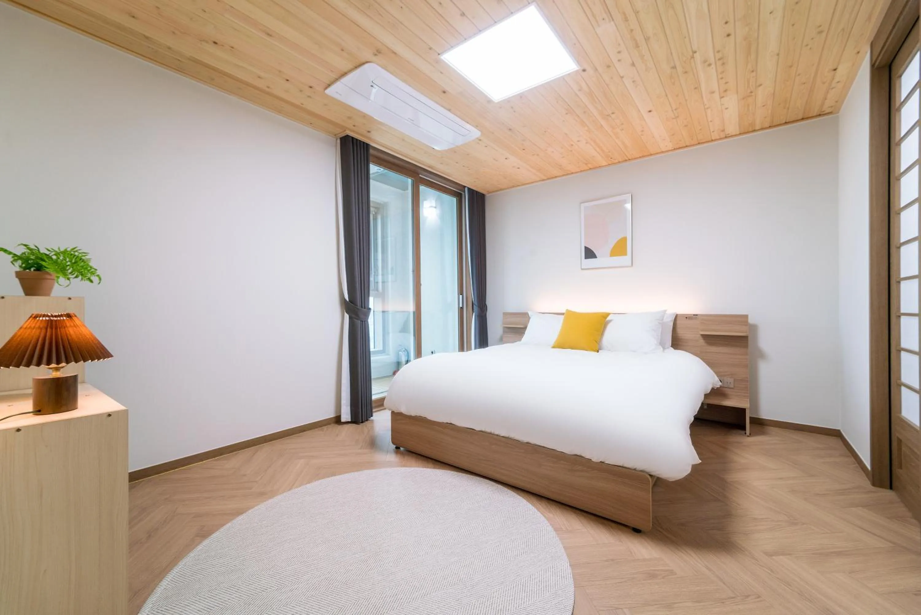 Bed in Le Collective Busan station