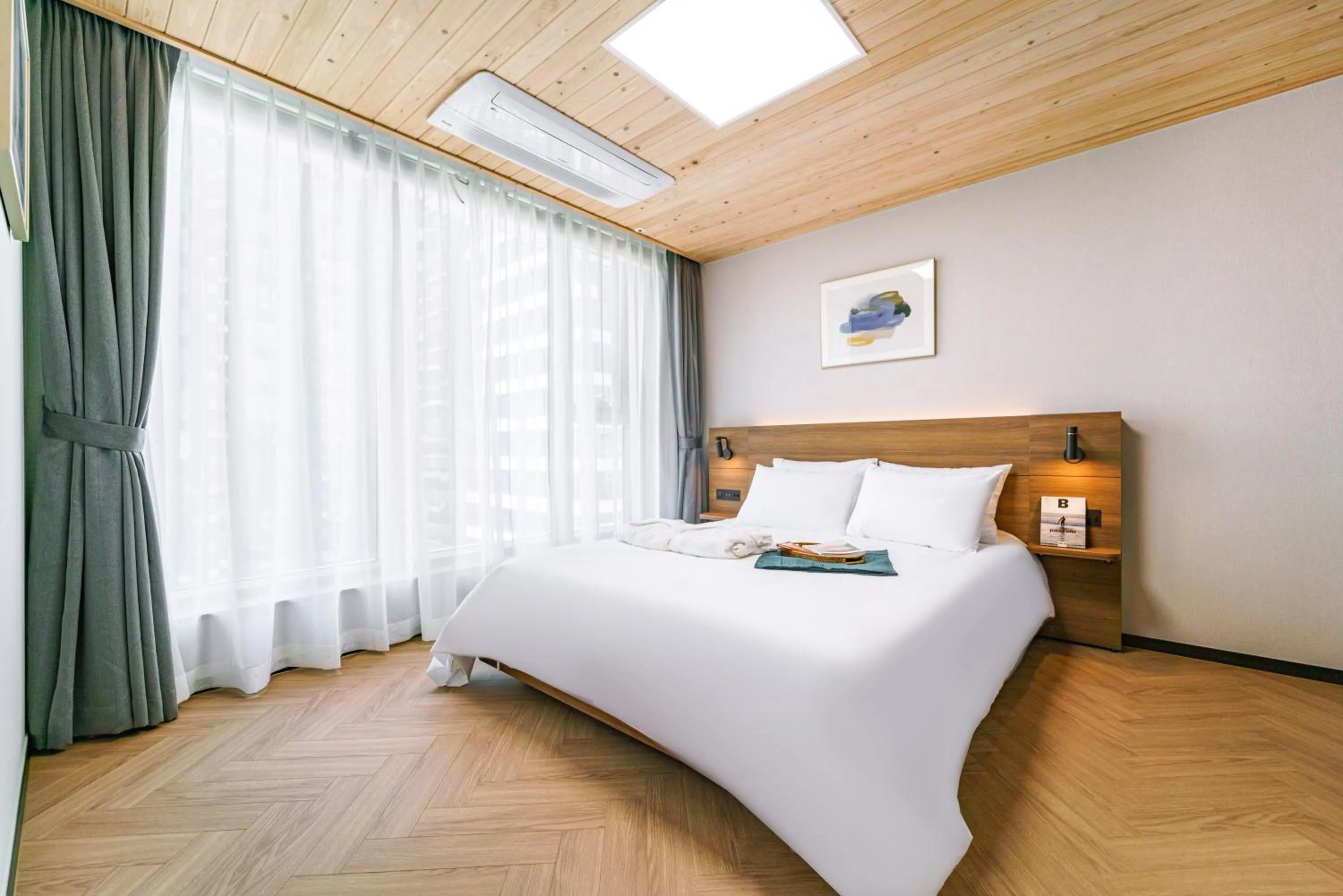 Bedroom, Bed in Le Collective Busan station