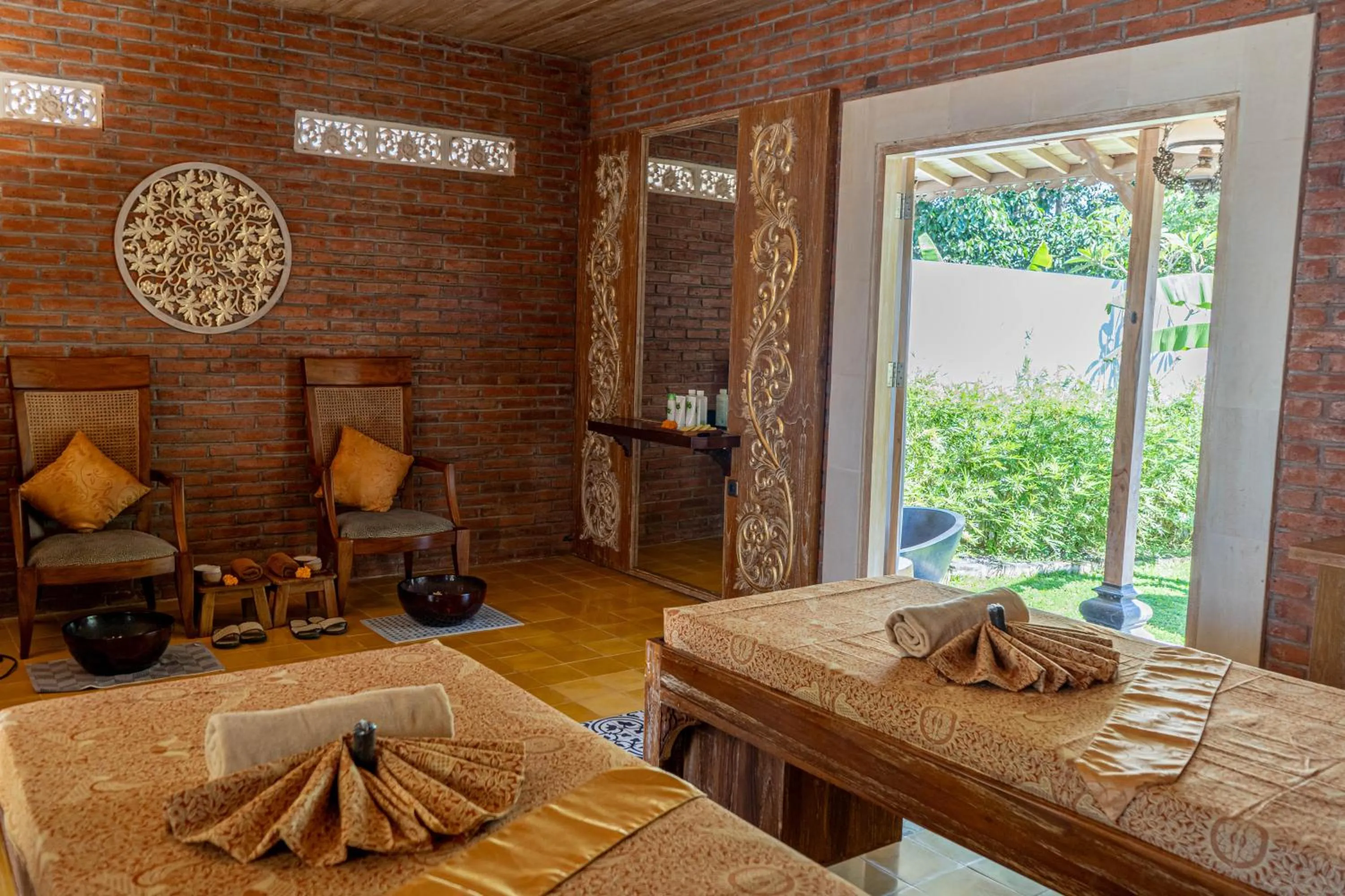 Massage in Vivara Bali Private Pool Villas & Spa Retreat