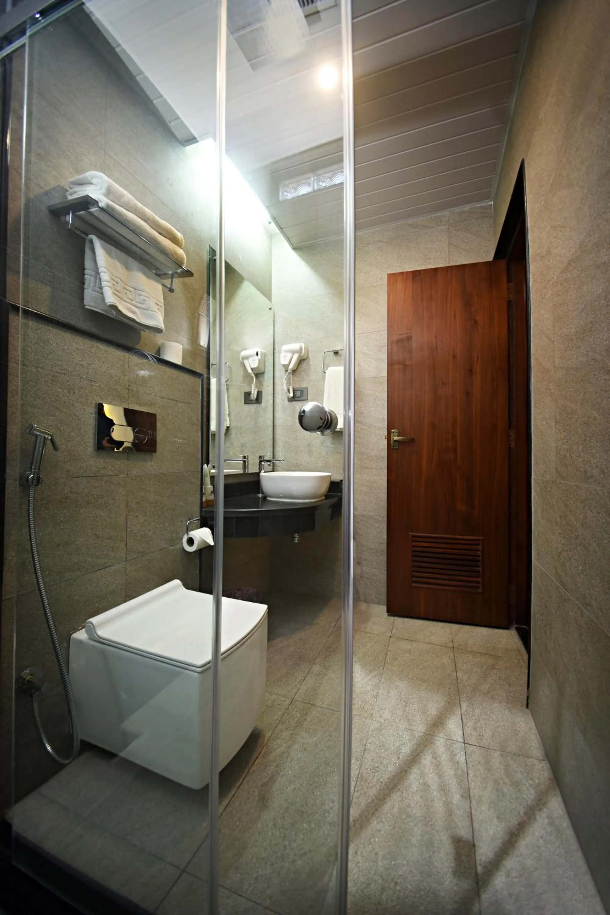 Bathroom in Everest Boutique Hotel