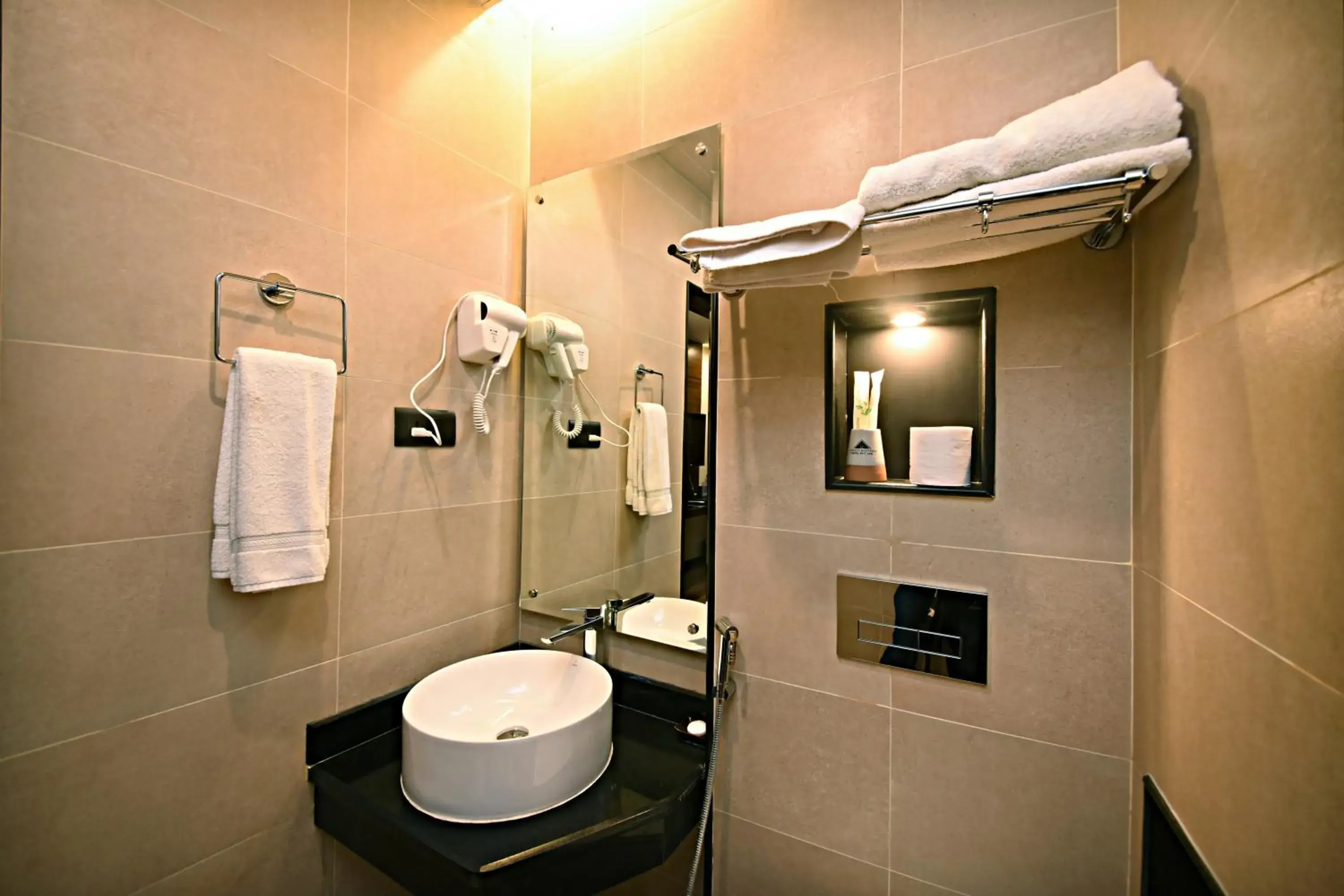 Standard Queen Room - single occupancy in Everest Boutique Hotel Standard Queen Room - single occupancy in Everest Boutique Hotel