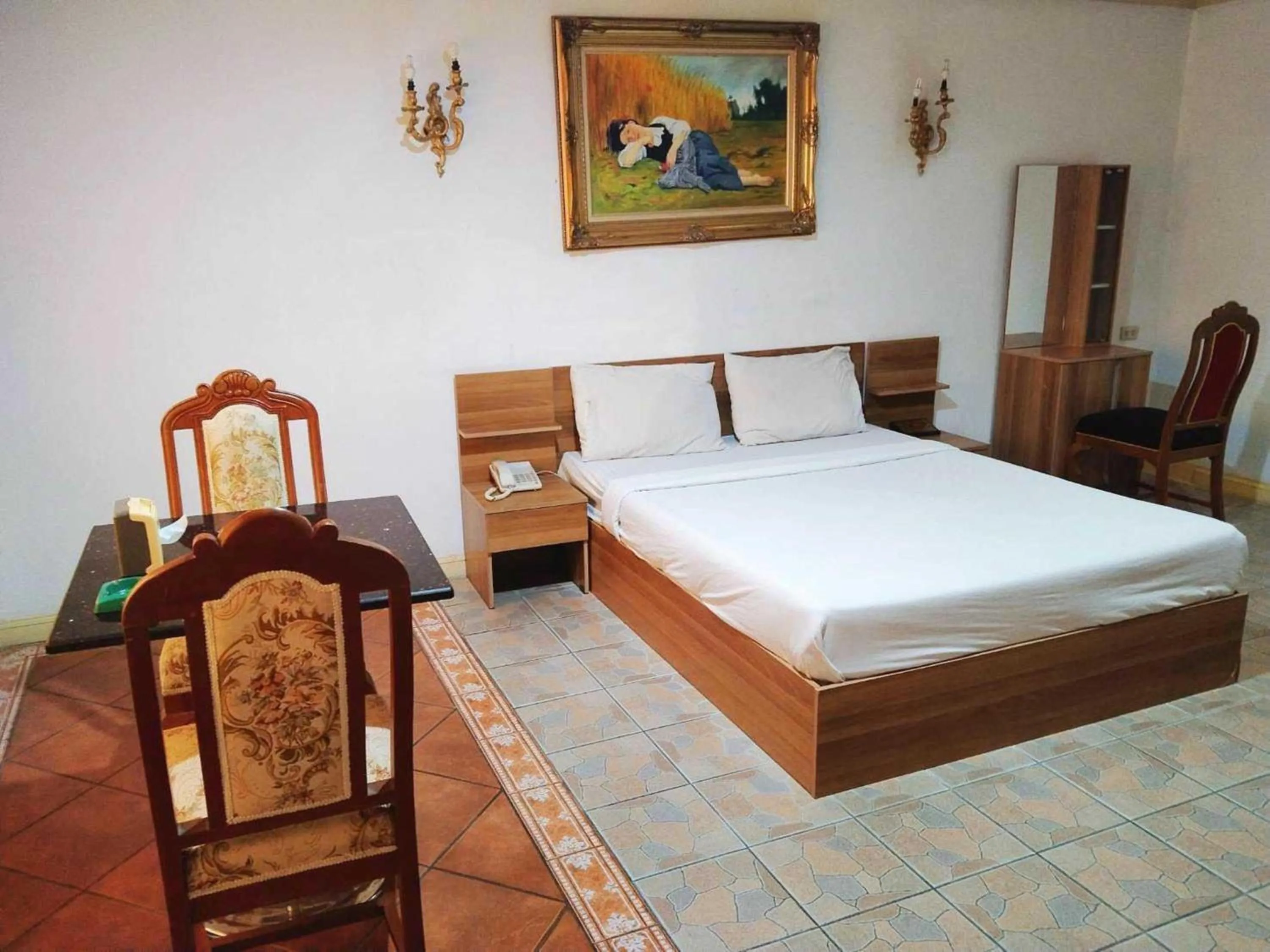 Photo of the whole room, Bed in OYO 75466 -13 Coins Bang Yai Hotel