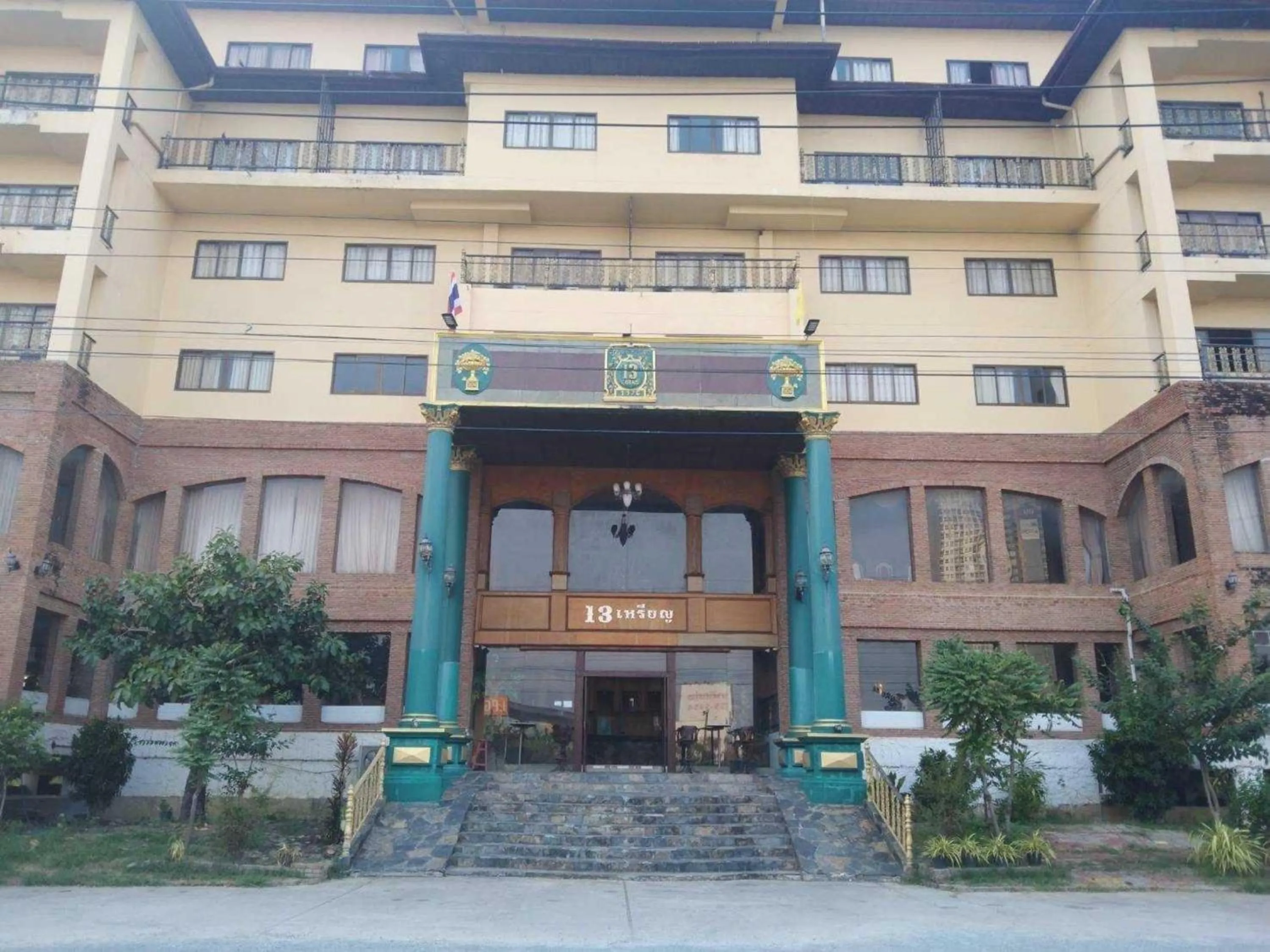 Neighbourhood in OYO 75466 -13 Coins Bang Yai Hotel