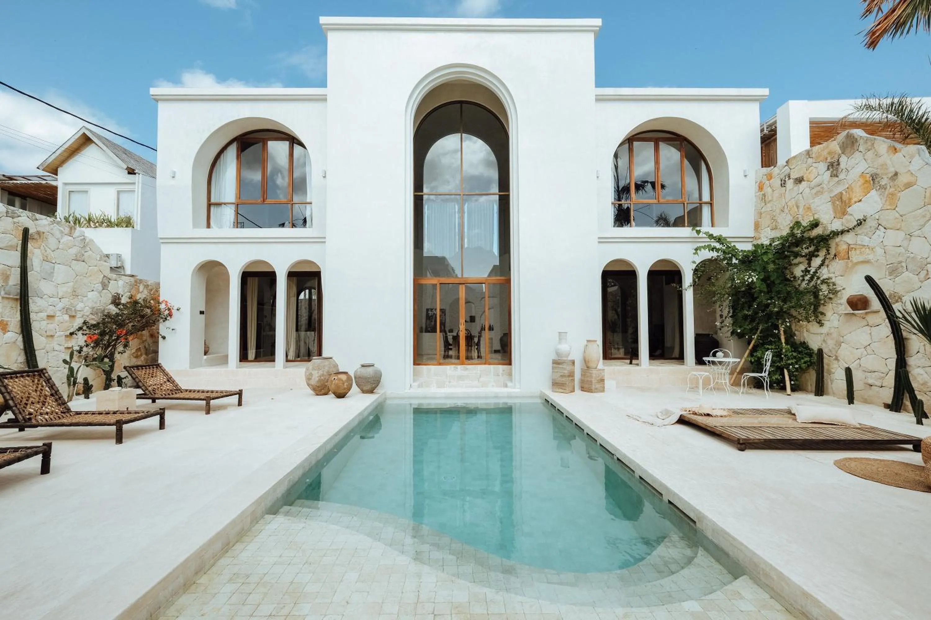 Property building in Casa Viamo