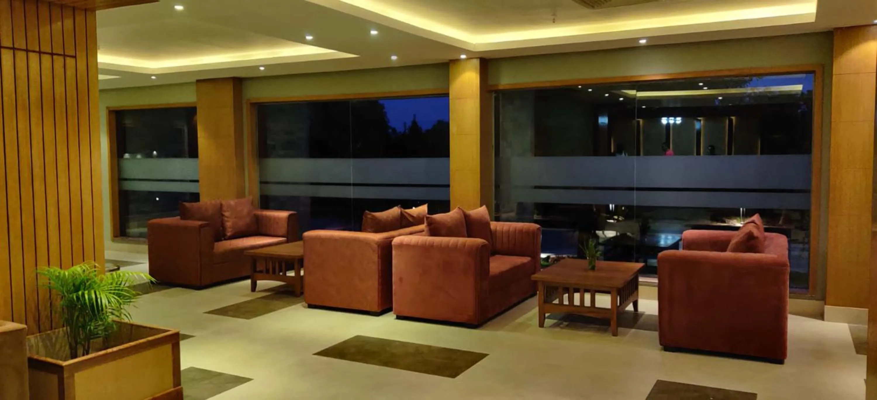 Lobby or reception in Soaltee Westend Resort Chitwan