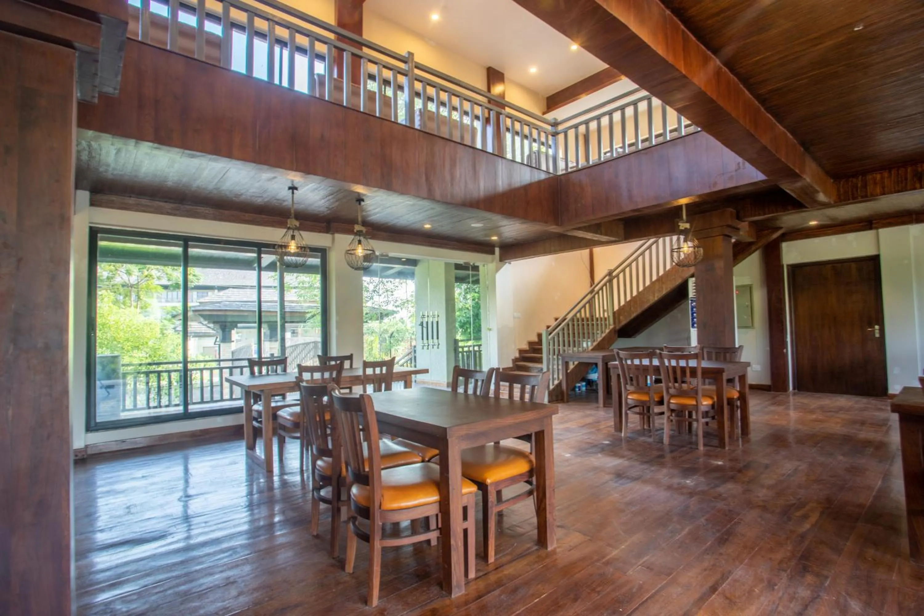 Restaurant/places to eat in Soaltee Westend Resort Chitwan