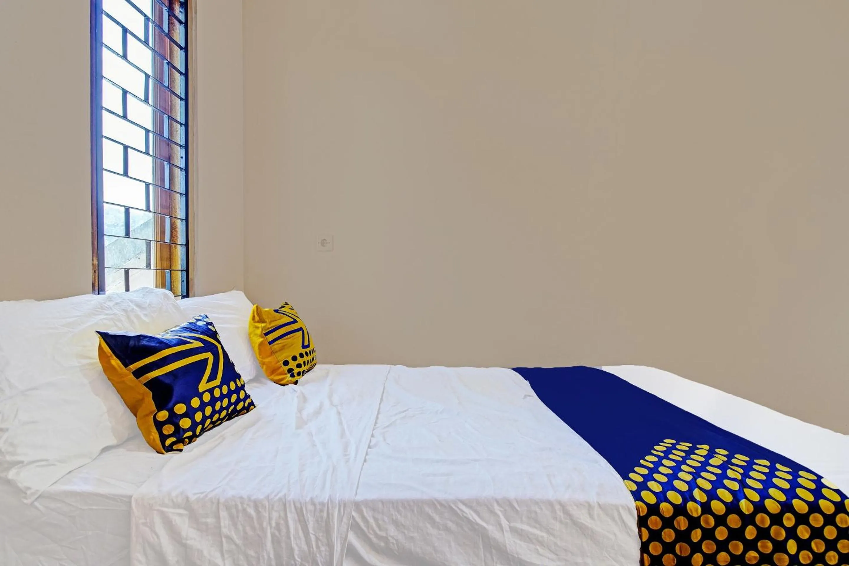 Bedroom in SPOT ON 91468 Pondok Shofa Mc Syariah