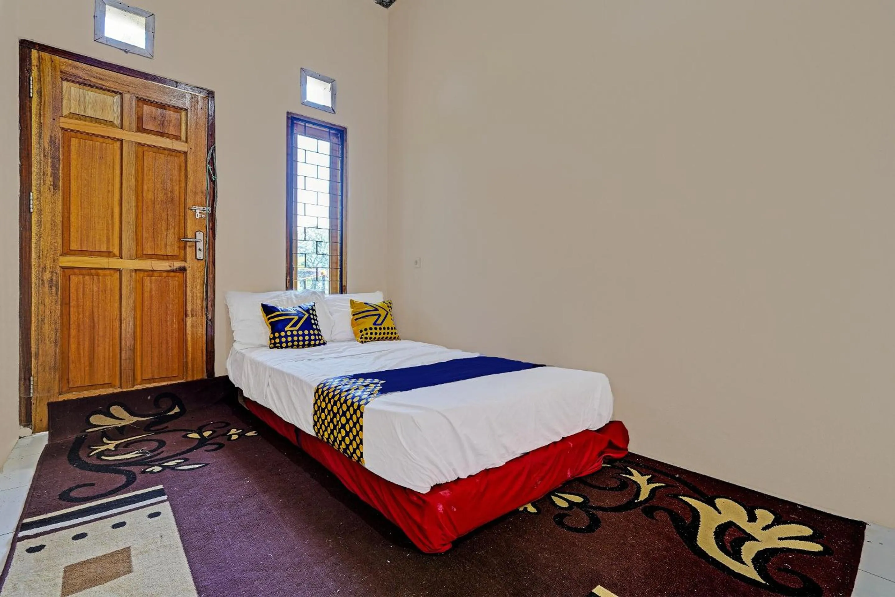 Bedroom in SPOT ON 91468 Pondok Shofa Mc Syariah