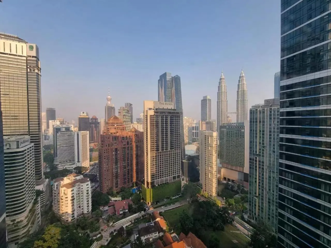 Day in 8 Kia Peng KLCC by WSD