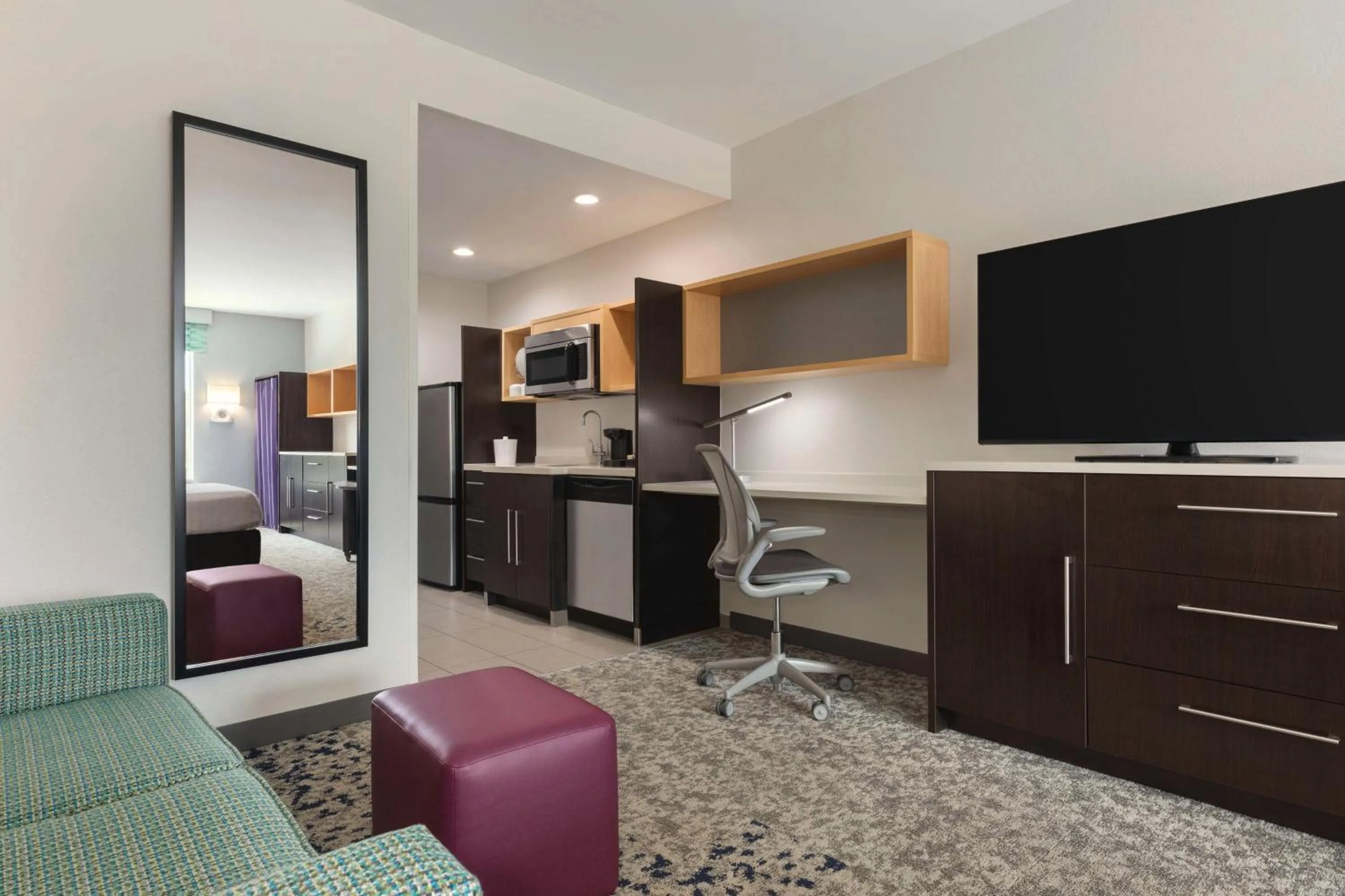 Kitchen or kitchenette in Home2Suites by Hilton Florence