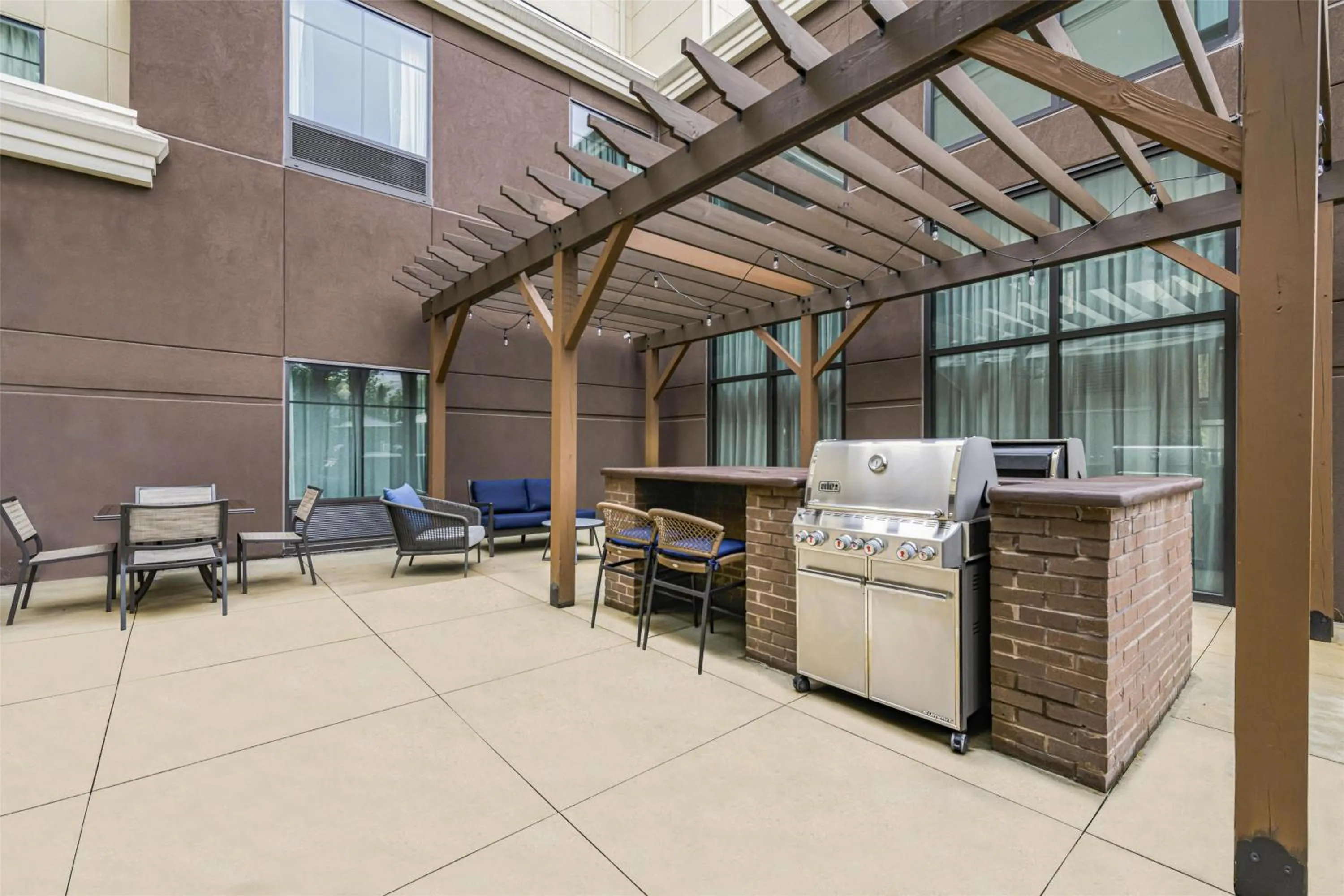 Patio in Homewood Suites by Hilton Huntsville-Downtown