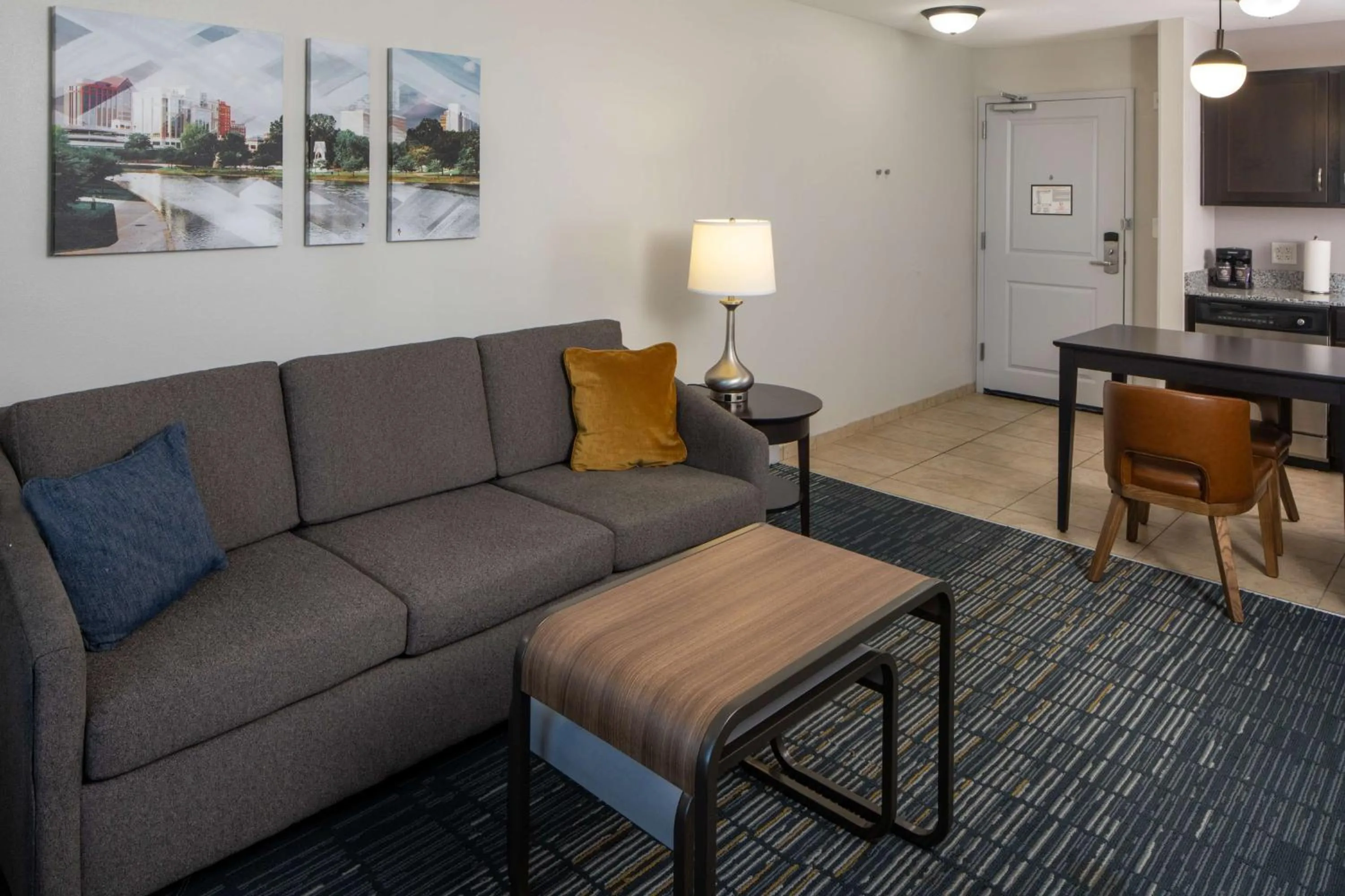 Kitchen or kitchenette in Homewood Suites by Hilton Huntsville-Downtown