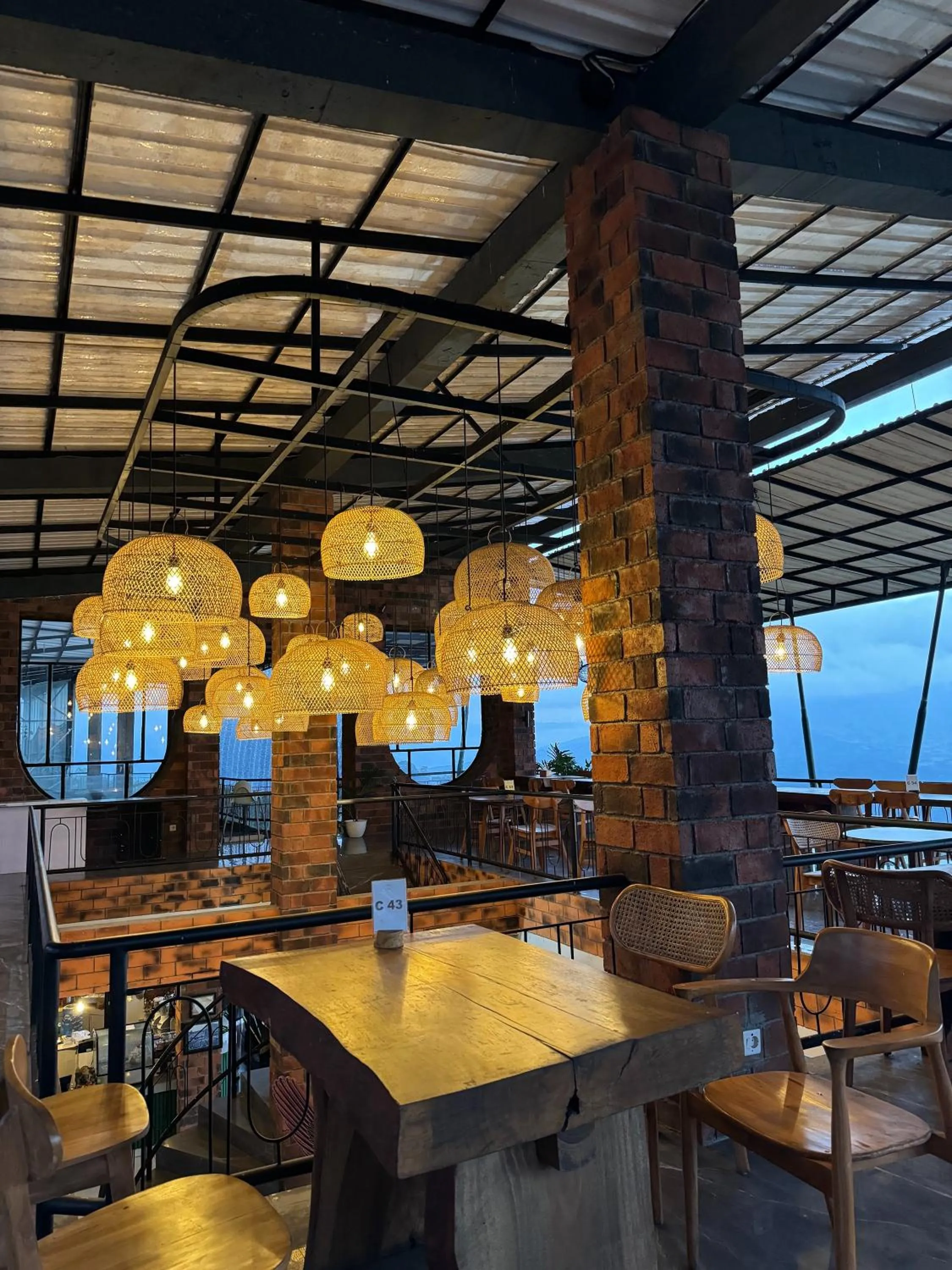 Restaurant/places to eat in Caldera Hotel & Restaurant