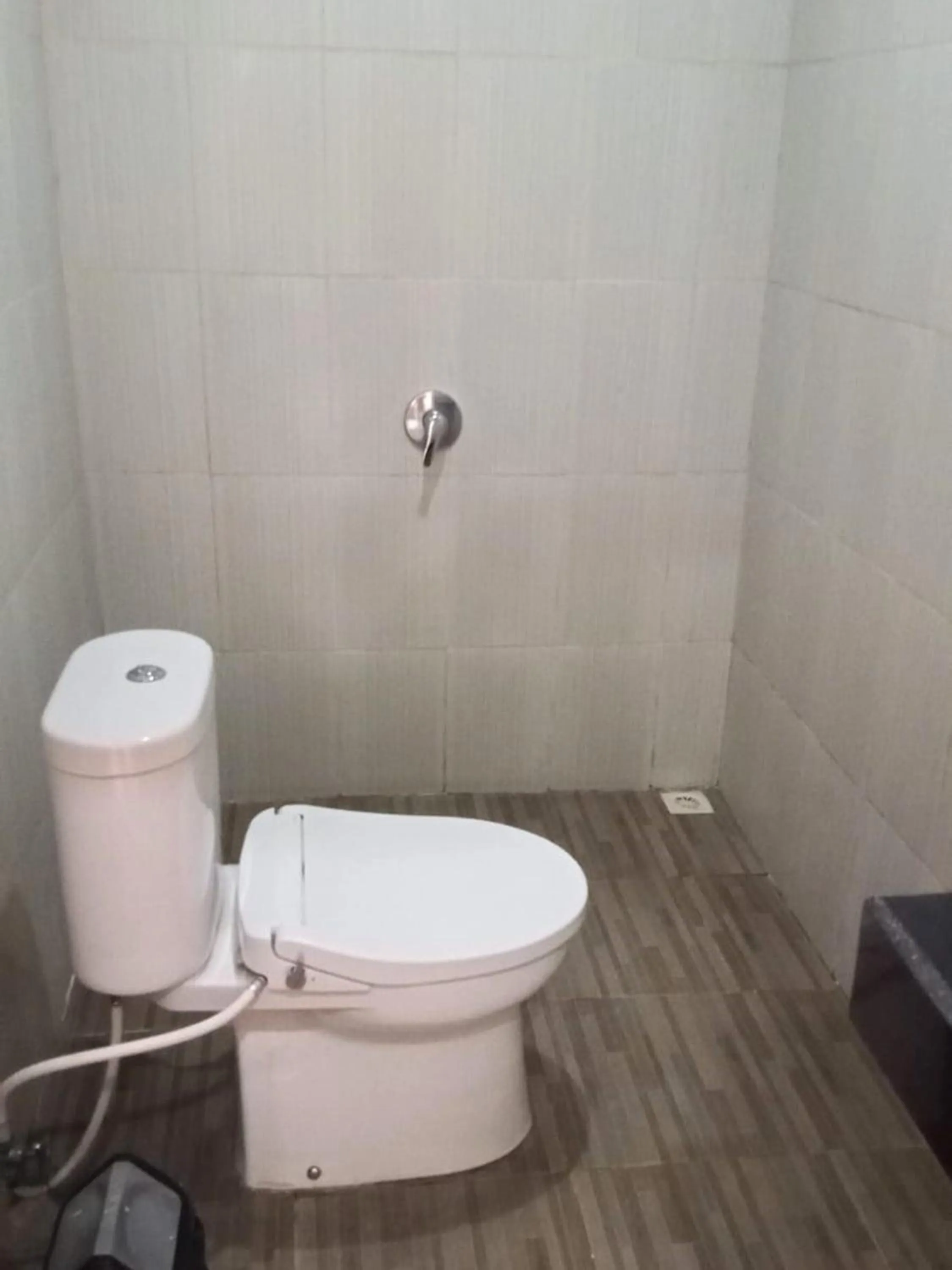 Toilet in Caldera Hotel & Restaurant