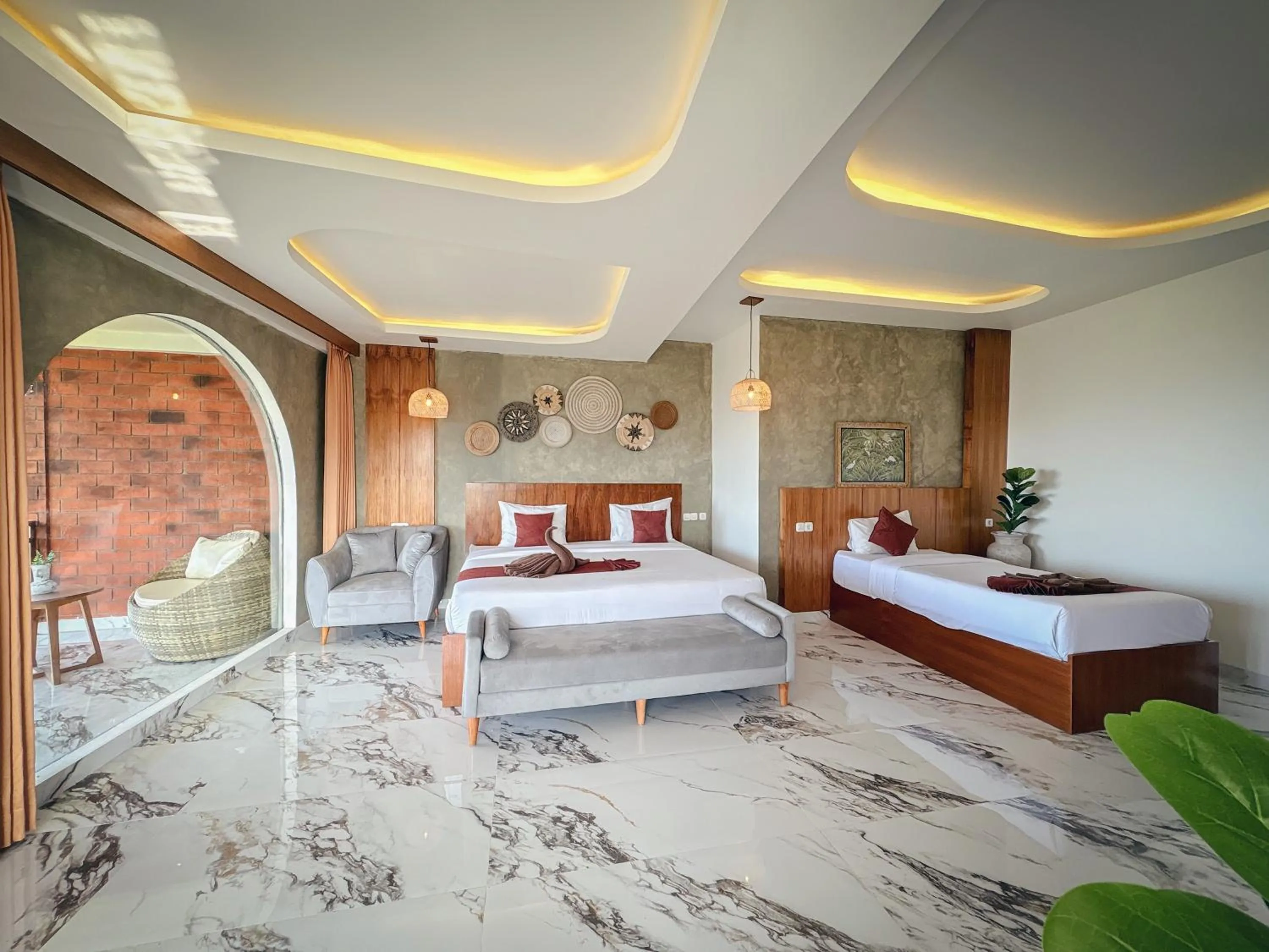 Bed in Caldera Hotel & Restaurant