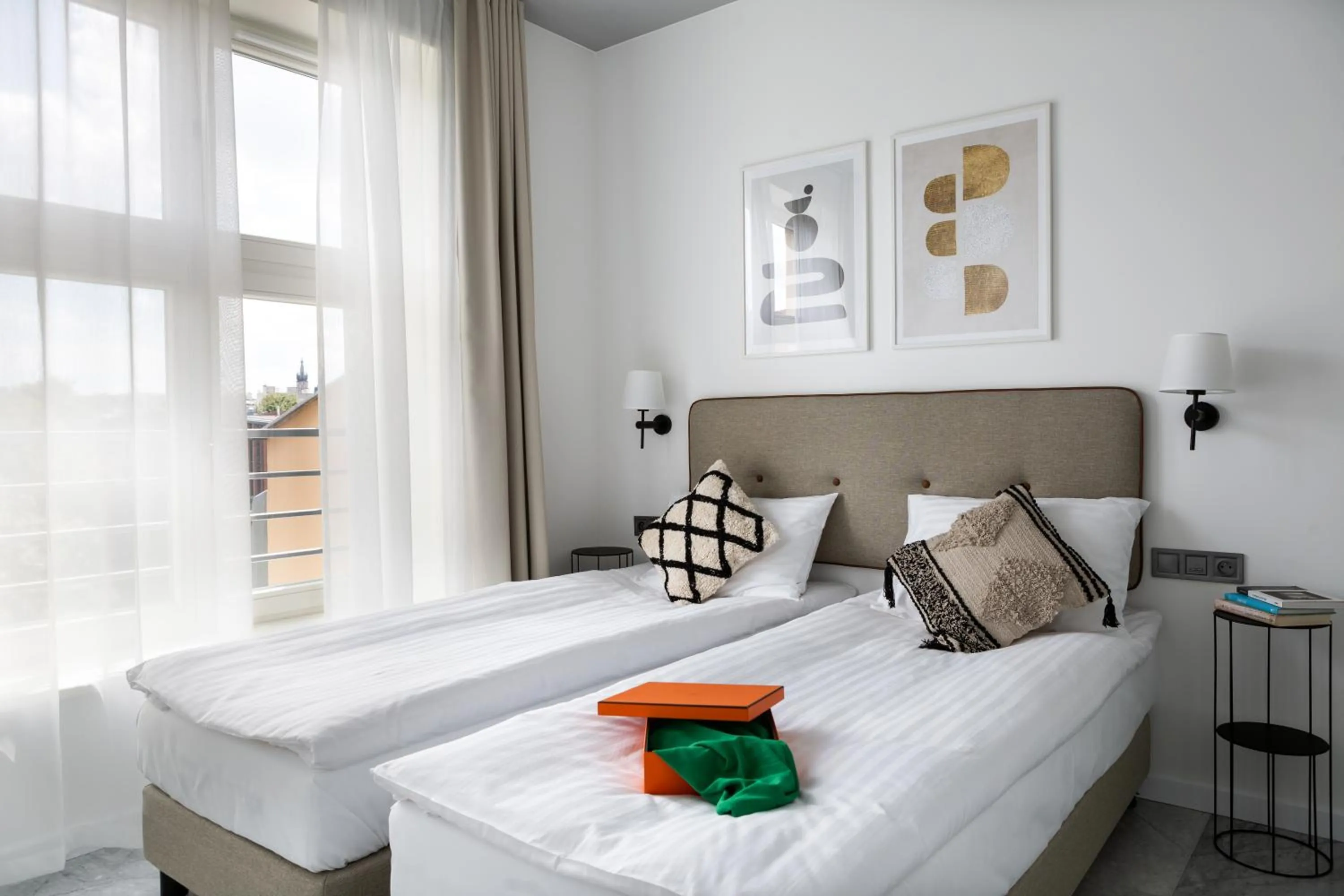 Bed in H11 Aparthotel