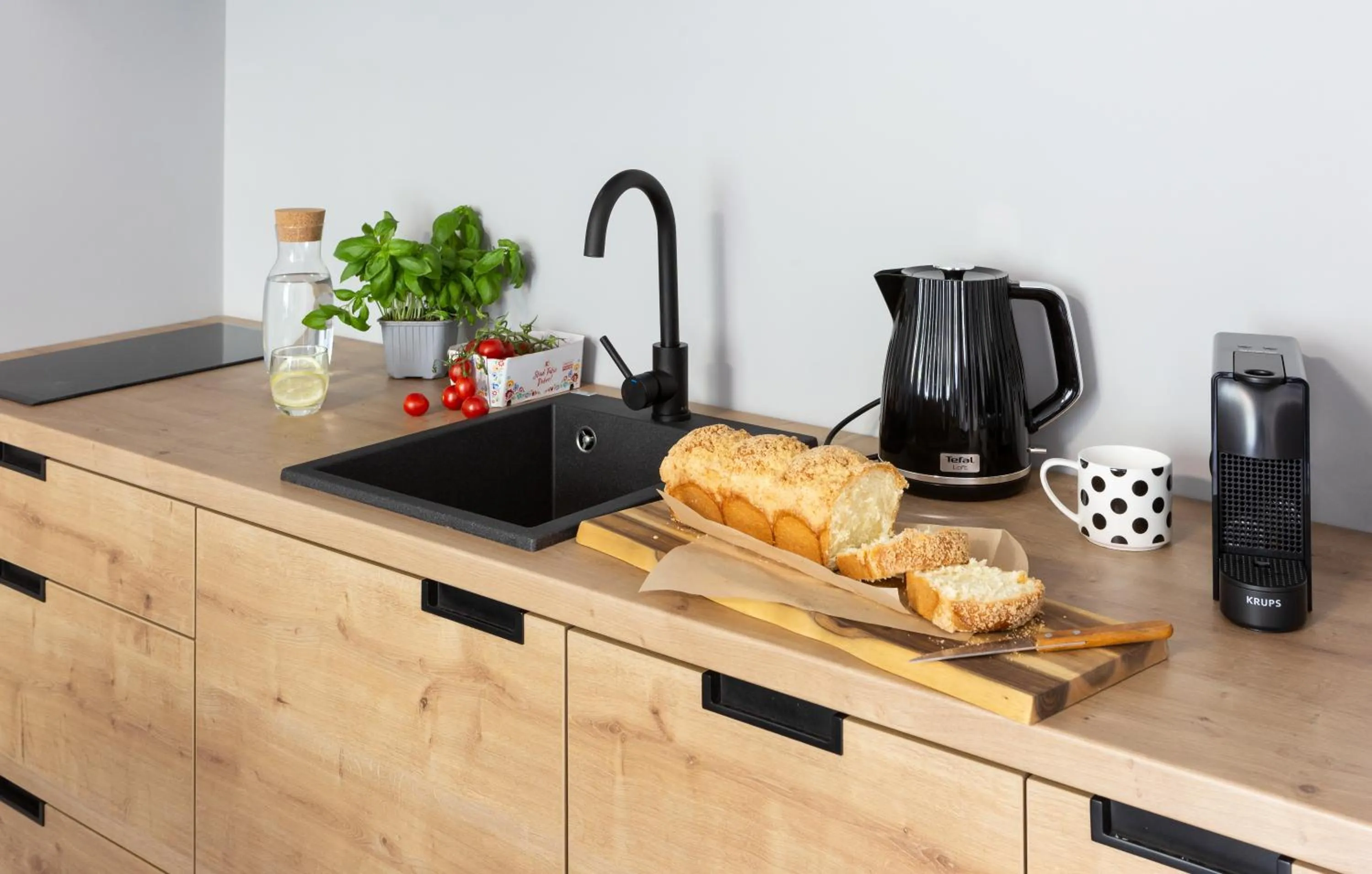 Kitchen or kitchenette in H11 Aparthotel