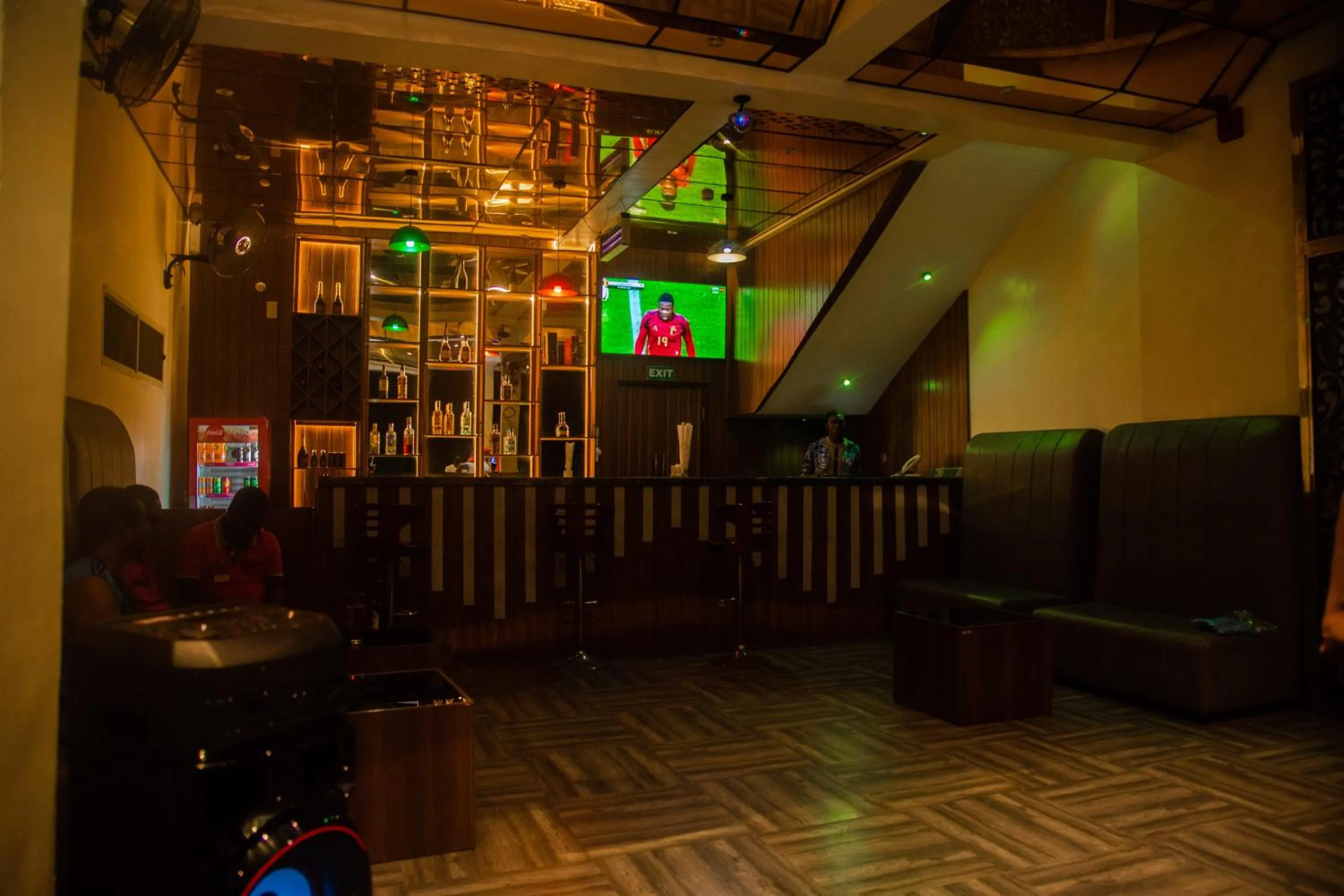 Lounge or bar in Golden Tulip Garden City Hotel - Rivotel