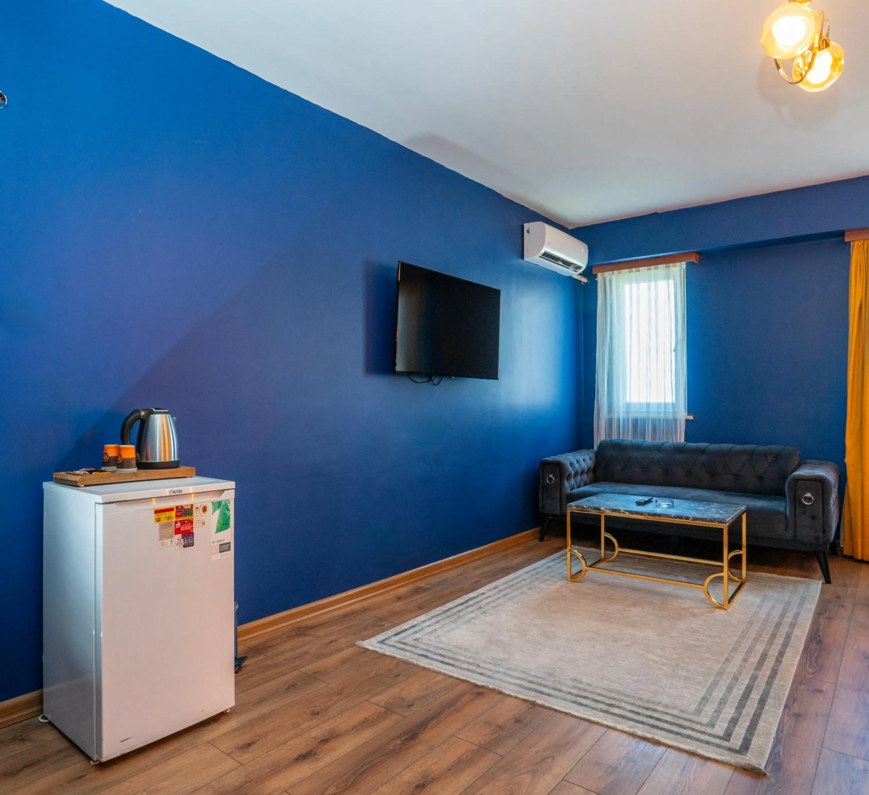 minibar in Royal Nest